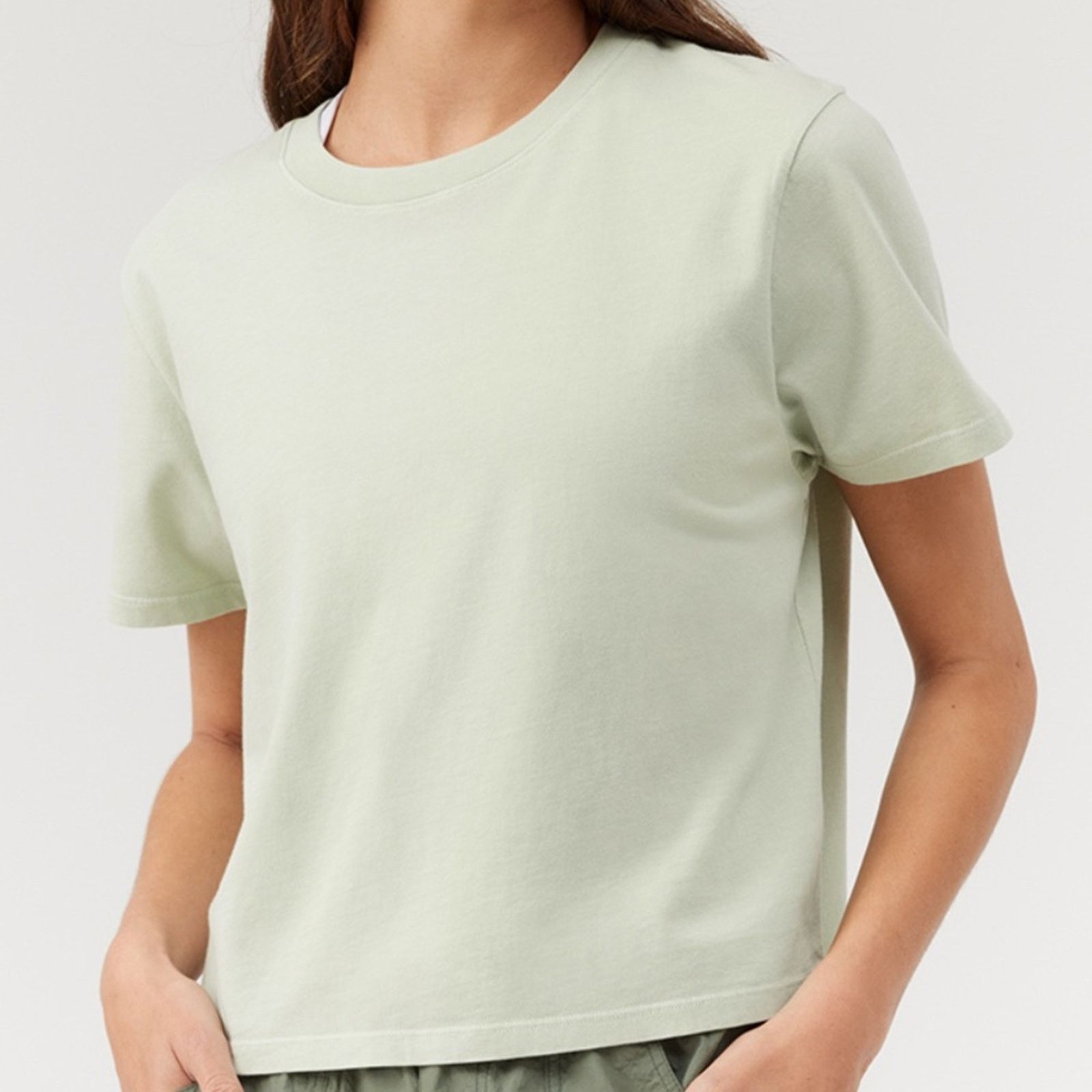 Outdoor Voices Outdoor Voices Everyday Shortsleeve - Slit Green Size XXS Size XXS / US 00 / IT 34 - 1 Thumbnail