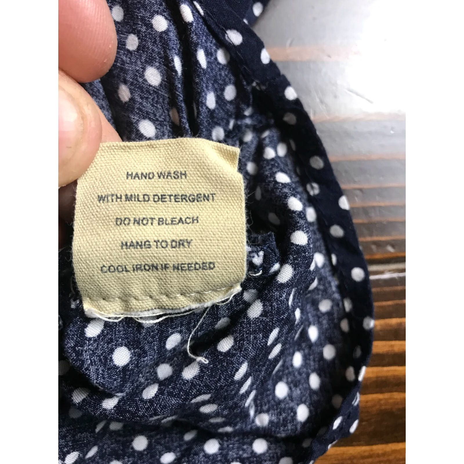 Vintage Love Notes Shirt Women's Small Navy Blue White Polka Dots Waist Tie Shirt Womens Small Navy Blue Polka Dots Waist Tie 90s? Size S / US 4 / IT 40 - 6 Thumbnail