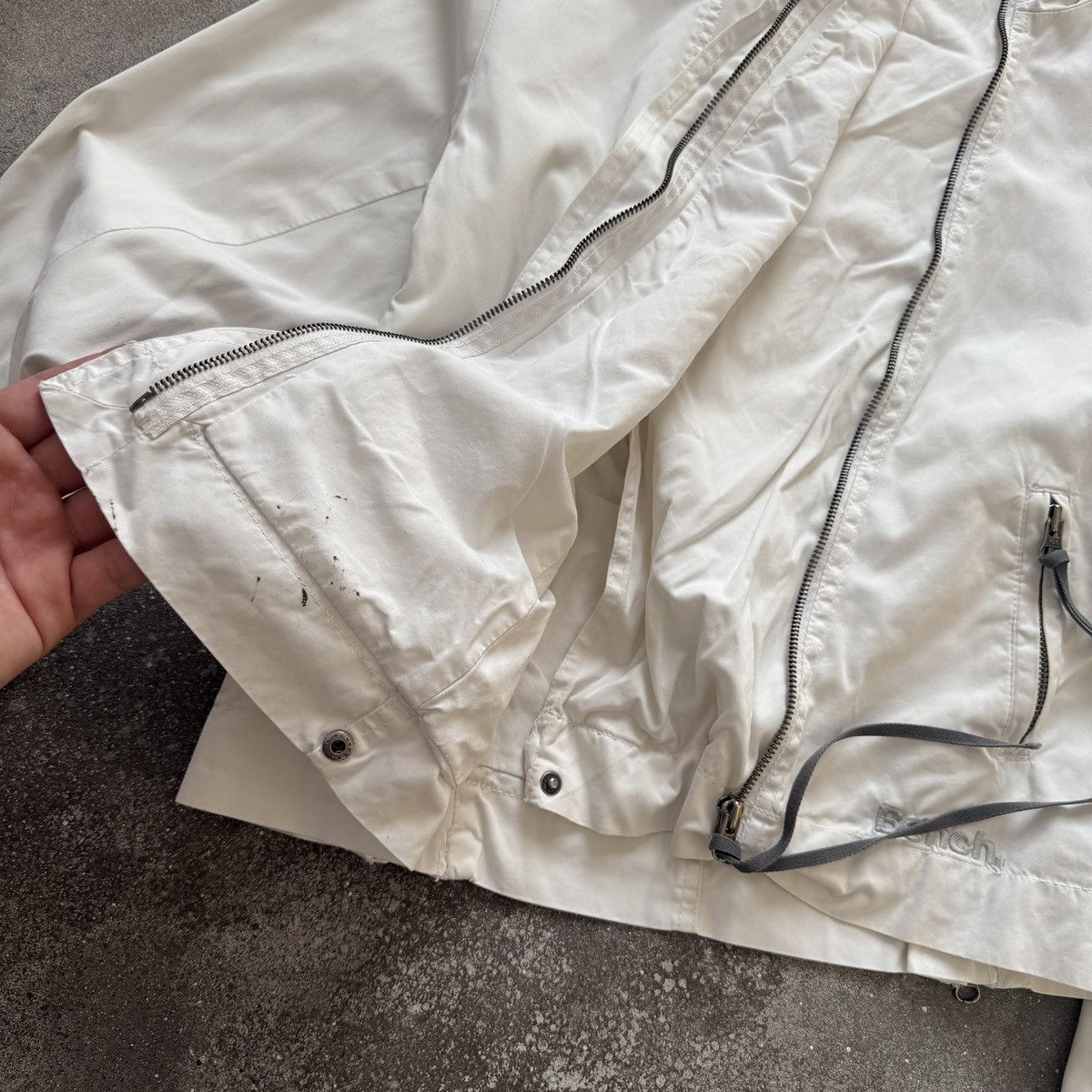 Bench Bench Y2K Vintage Zip Details Techwear Gorpcore Jacket Size L / US 10 / IT 46 - 14 Thumbnail