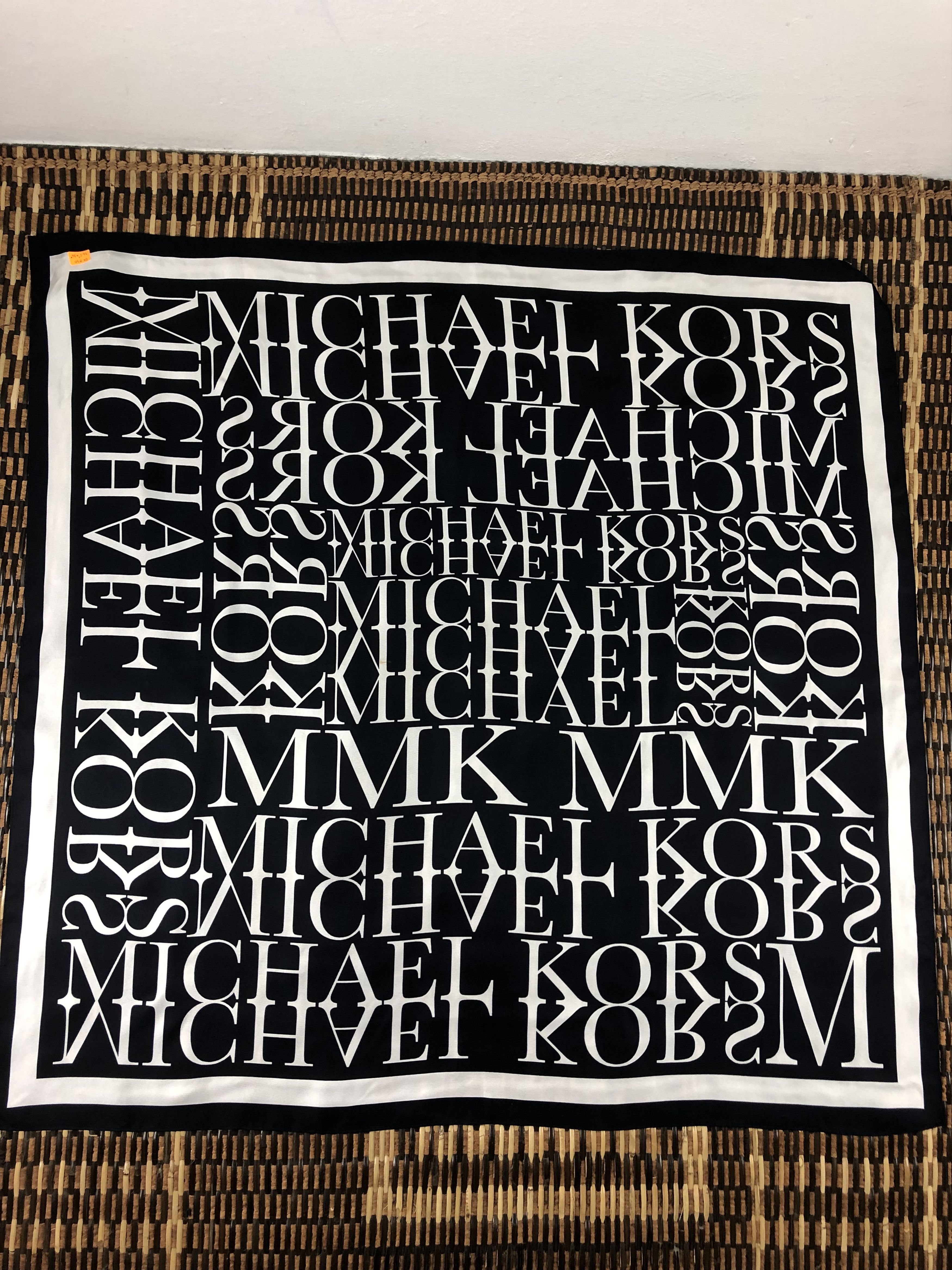 Michael Kors Michael Kors Silk Scarf Size ONE SIZE - 2 Thumbnail