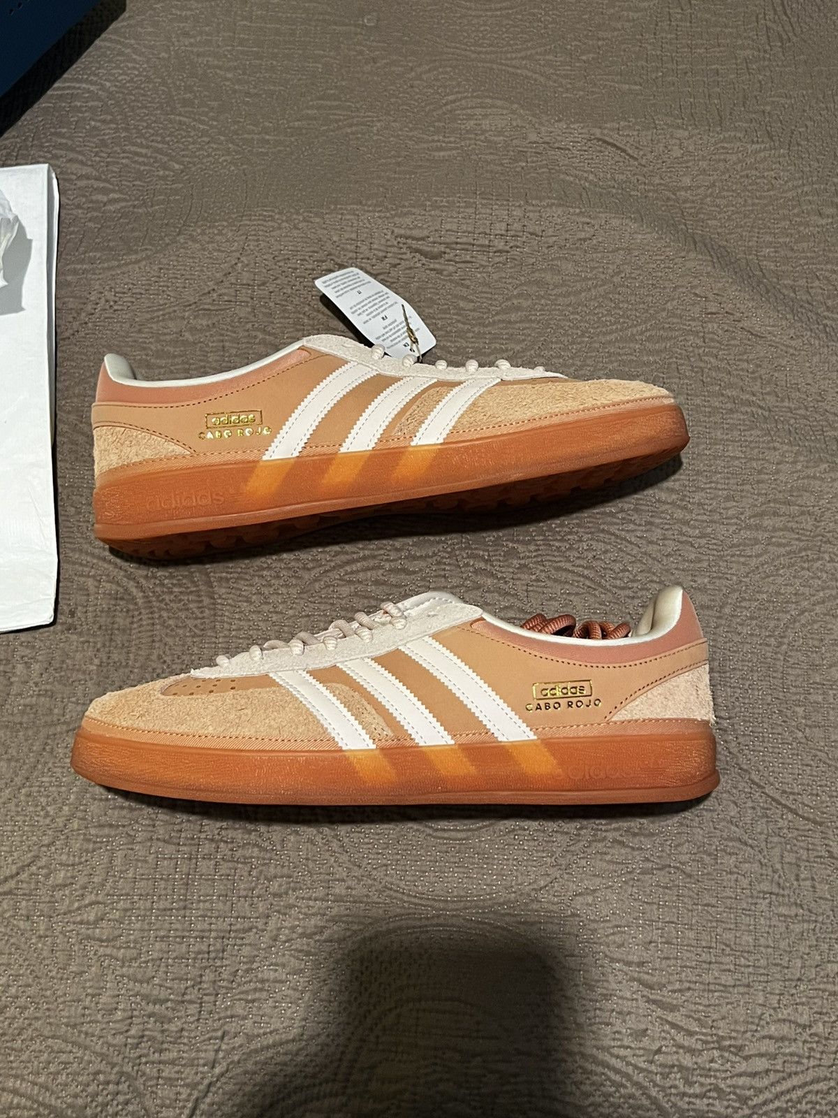 Adidas BAD BUNNY GAZELLE INDOOR CABO ROJO Size US 10.5 / EU 43-44 - 4 Thumbnail