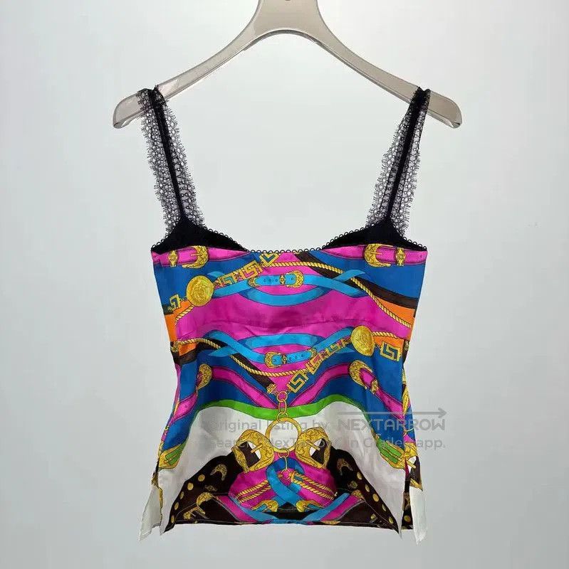 Versace Versace Colorful Women's T-Shirt . Size S / US 4 / IT 40 - 2 Thumbnail