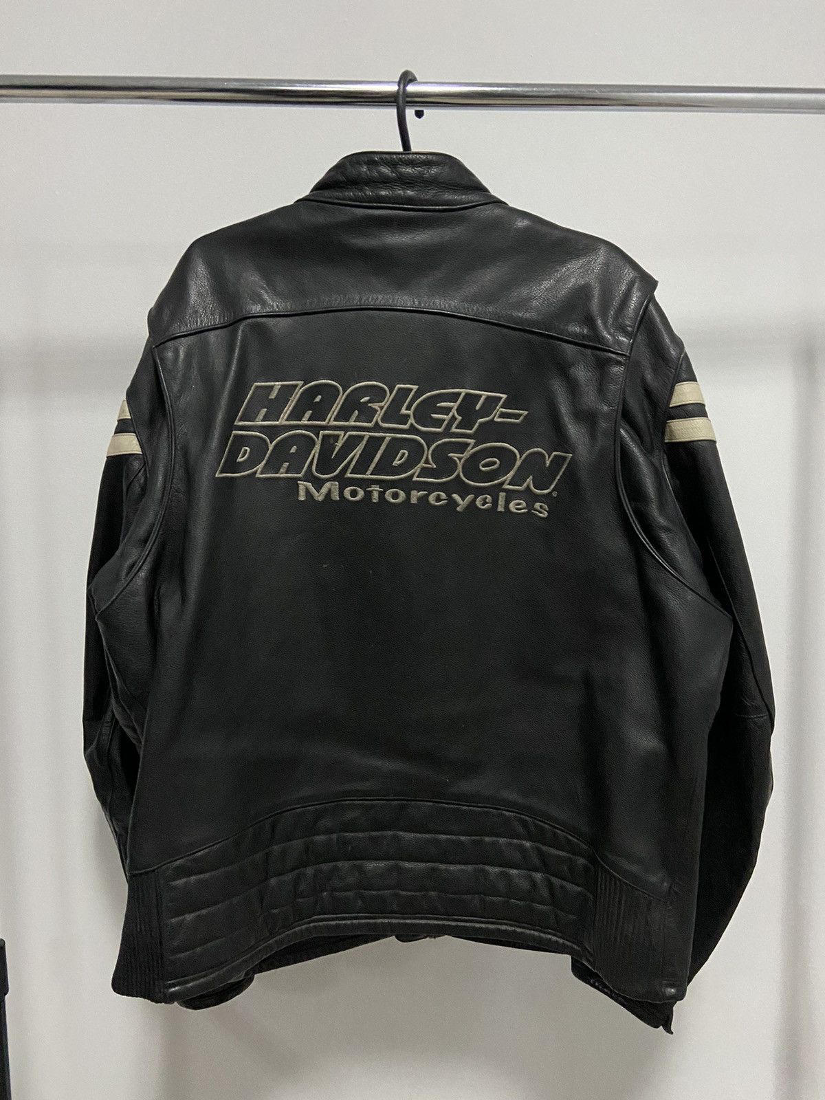 Harley Davidson × Vintage Harley Davidson leather jacket big logo moto vintage Size US XL / EU 56 / 4 - 1 Thumbnail