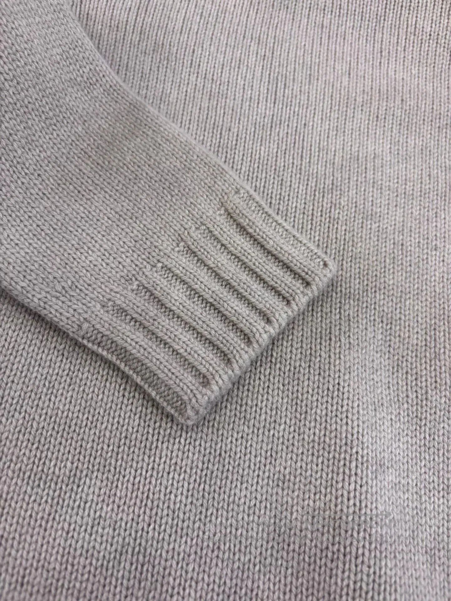 Max Mara MaxMara Short Light Beige Sweater. Size S / US 4 / IT 40 - 8 Thumbnail