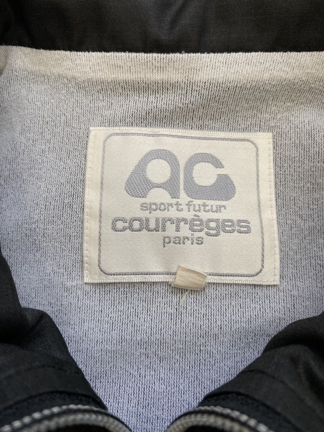 Courreges Vintage Courreges Sport Futur Paris Jacket Size US L / EU 52-54 / 3 - 2 Thumbnail