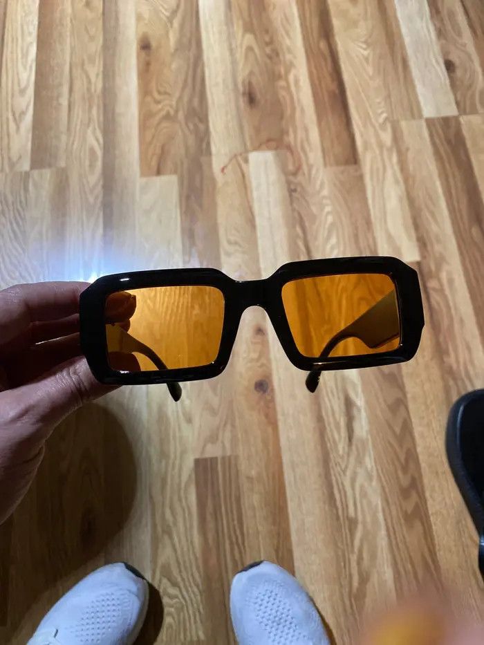 Electric Visual Yellow Color Trendy Sunglasess Size ONE SIZE - 3 Thumbnail