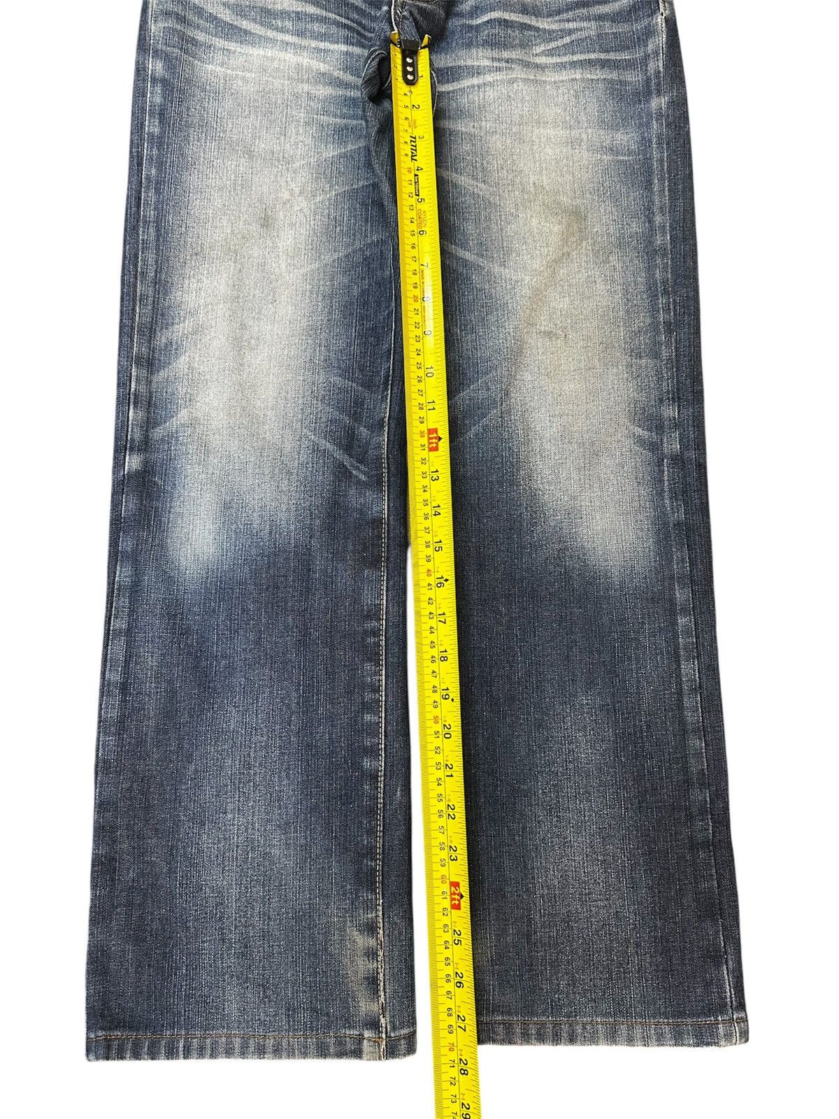 Uniqlo Vintage Japanese Uniqlo Mud Wash Style Jeans Size US 31 - 4 Thumbnail