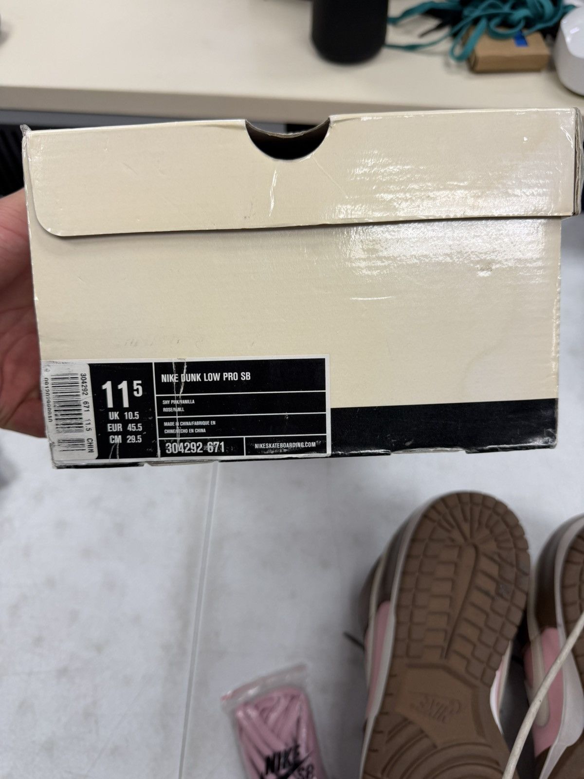 Nike × Stussy Nike SB Dunk Low Stussy Cherry 2005 Size US 11.5 / EU 44-45 - 10 Thumbnail