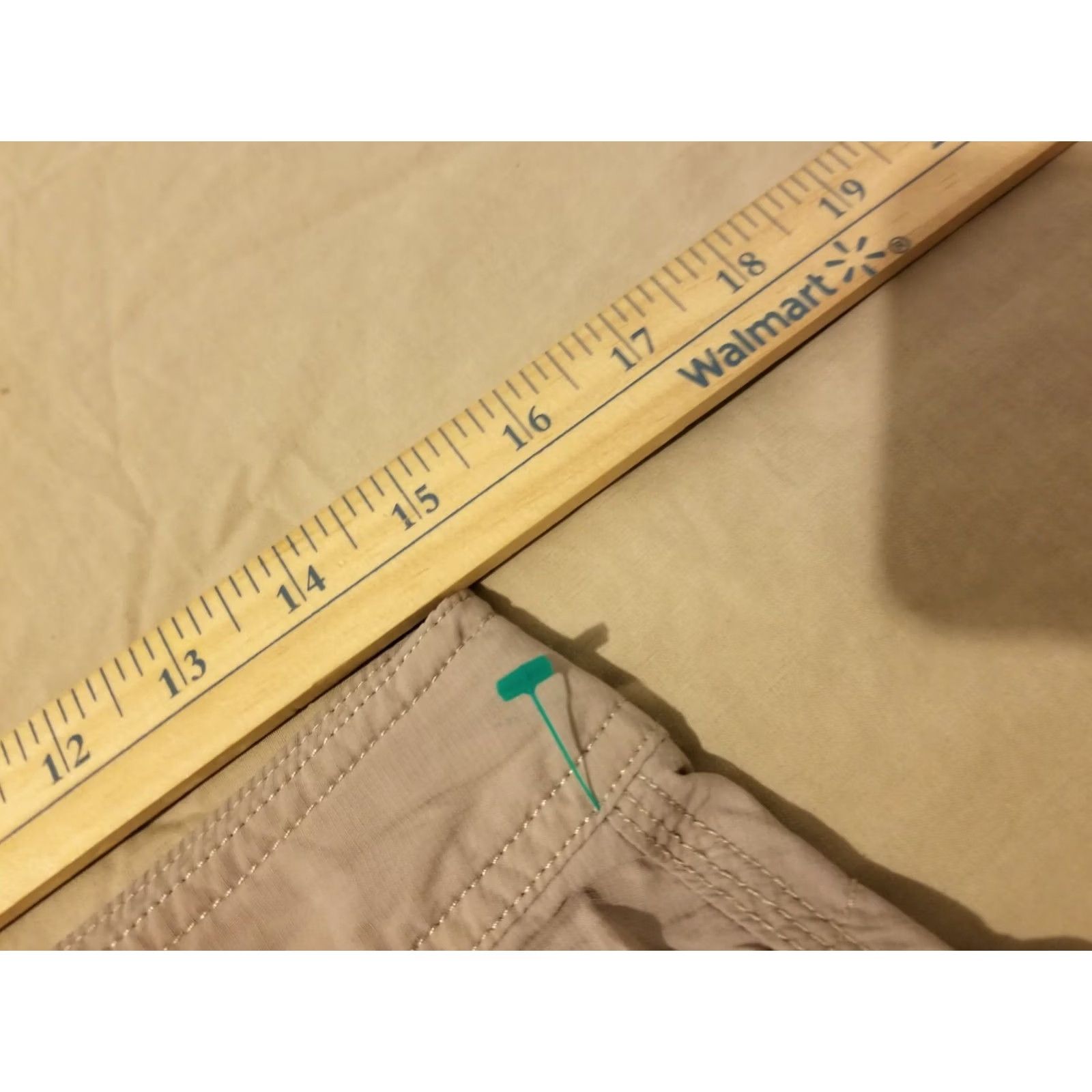 The North Face The North Face Cargo Shorts Womens 6 Beige Athletic Hiking Outdoor Shorts Size 28" / US 6 / IT 42 - 5 Thumbnail