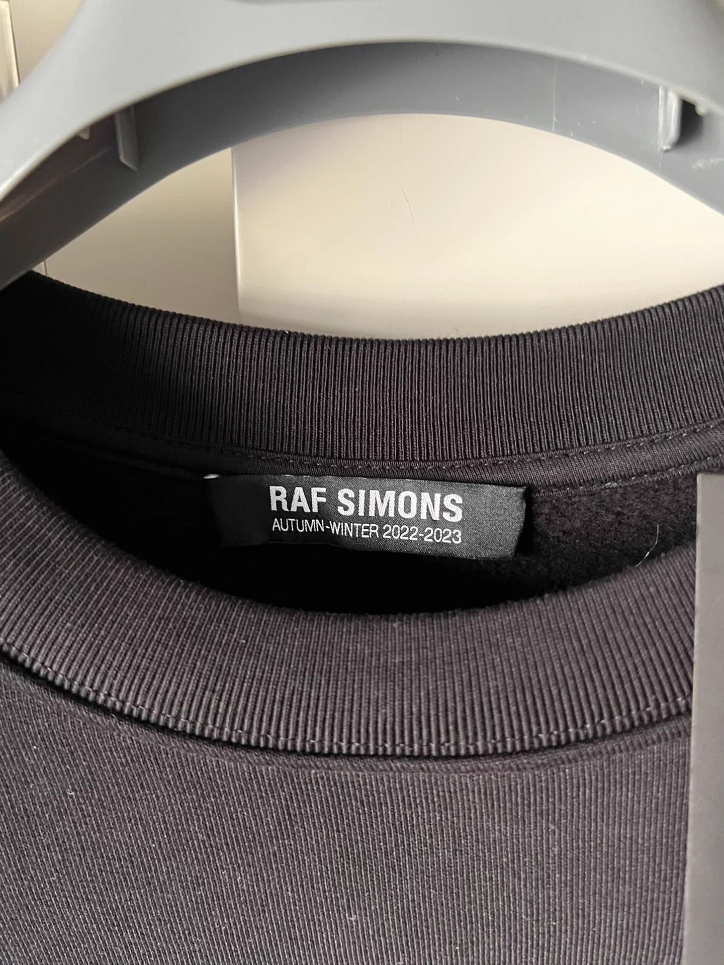 Raf Simons Raf Simons 22FW Logo Crewneck Sweater Black M Size US M / EU 48-50 / 2 - 2 Thumbnail