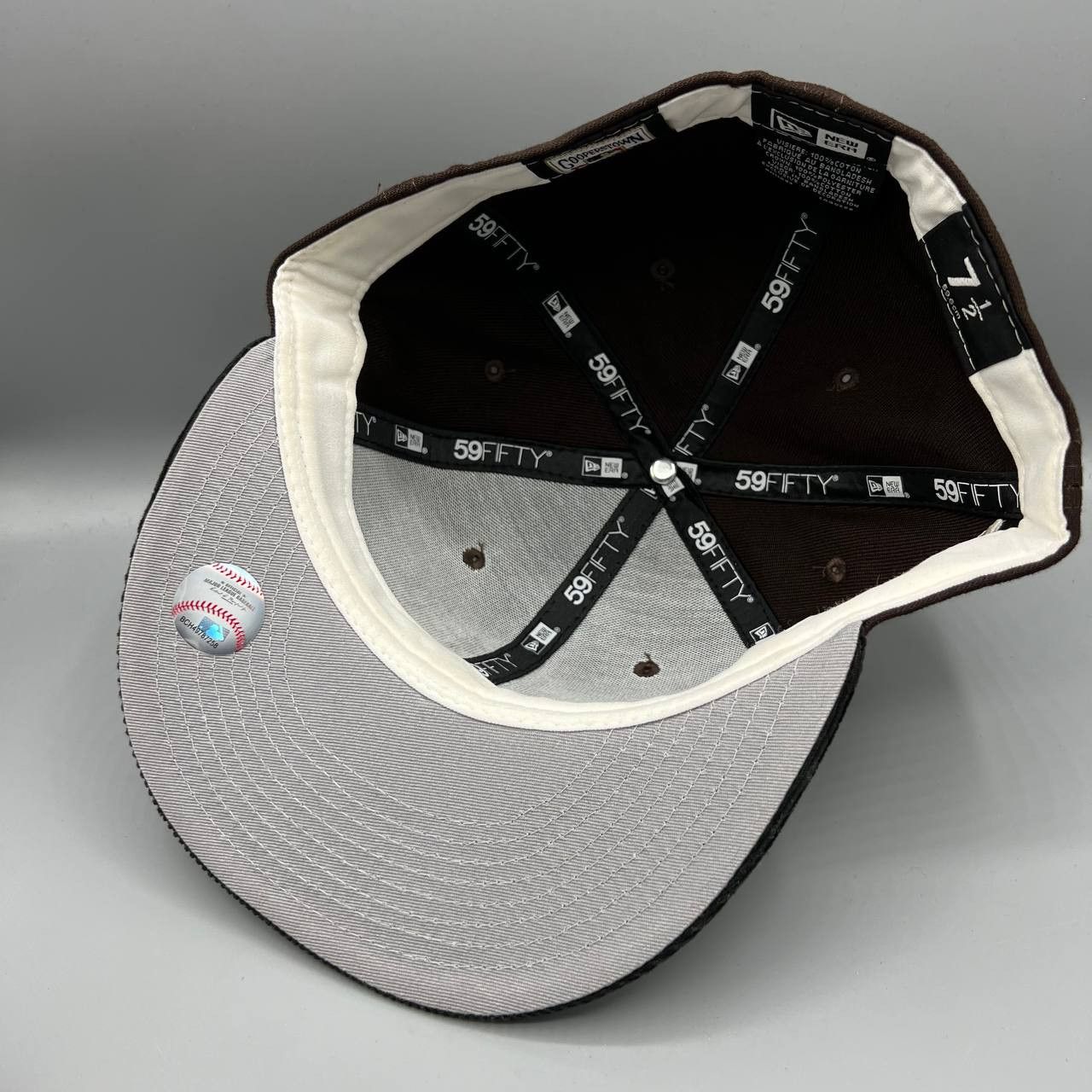 New Era Toronto Blue Jays Hat Men 7 1/2 Corduroy MLB Fitted Cap Size ONE SIZE - 3 Thumbnail