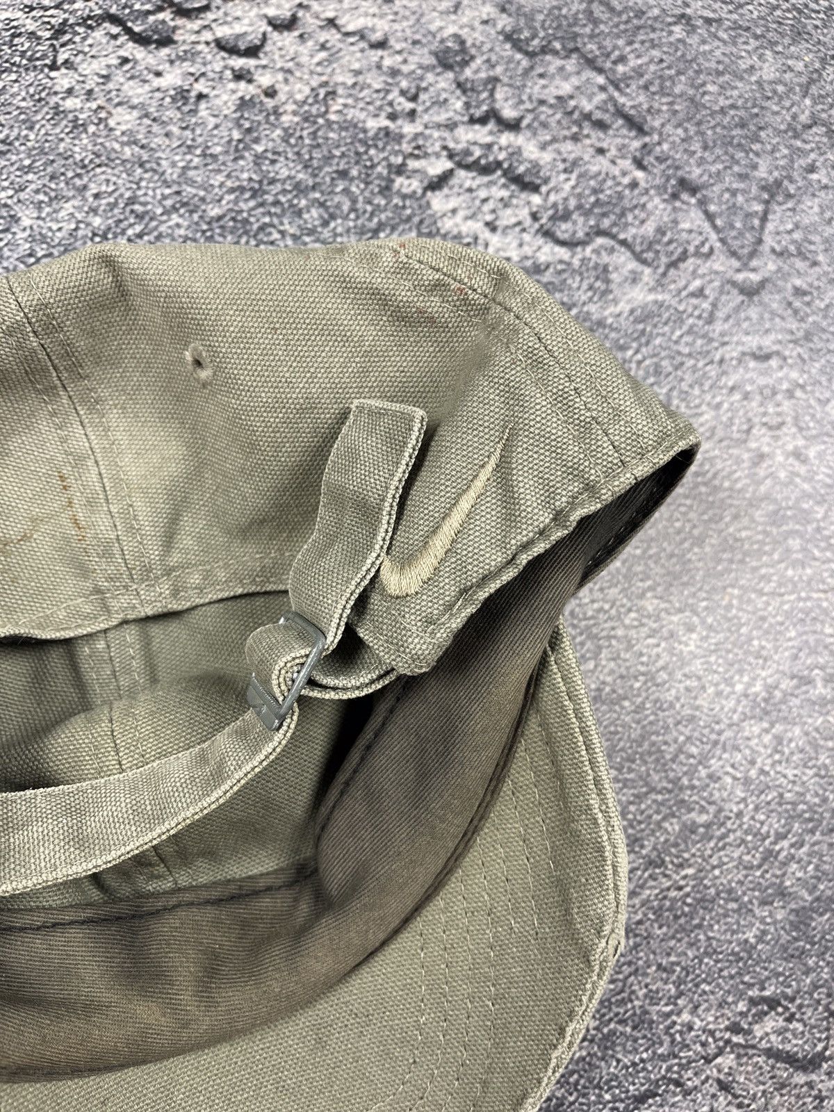 Nike × Vintage Vintage Nike Metal Swoosh Cap Dad Hat 90s like drill Size ONE SIZE - 4 Thumbnail