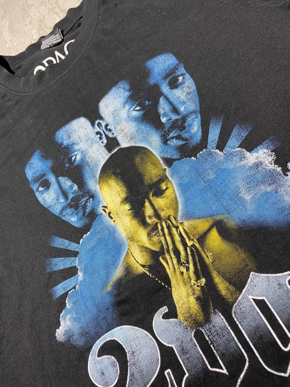 Band Tees × Rap Tees × Vintage 2Pac Me Against the World Hip Hop Tee 2018 Size US S / EU 44-46 / 1 - 4 Thumbnail