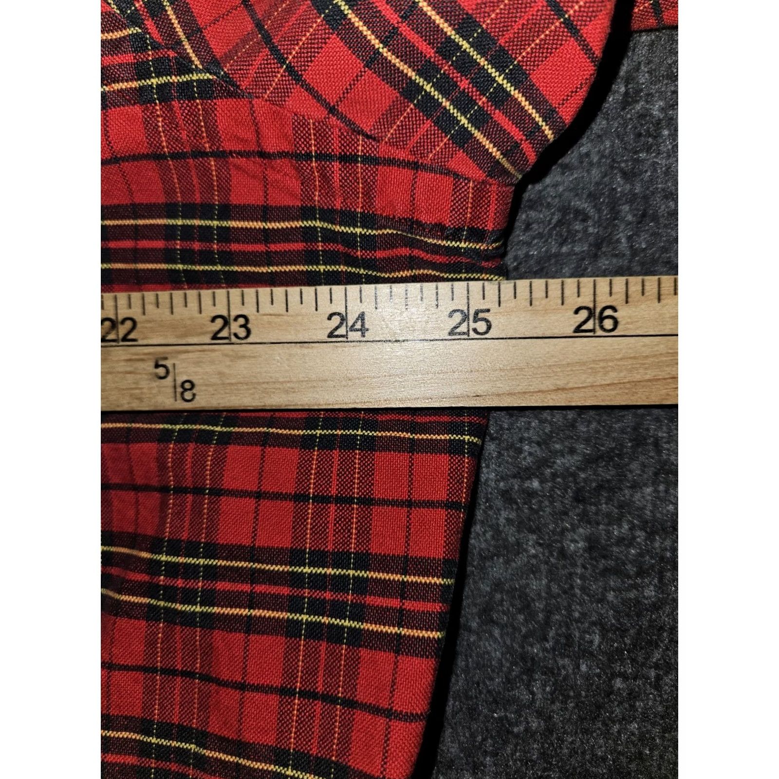 Ralph Lauren Ralph Lauren Button-Down Shirt Men's XL Red Plaid Long Sleeve Preppy Holidays Button-Front Embroidered Classic Fit Size US XL / EU 56 / 4 - 3 Thumbnail
