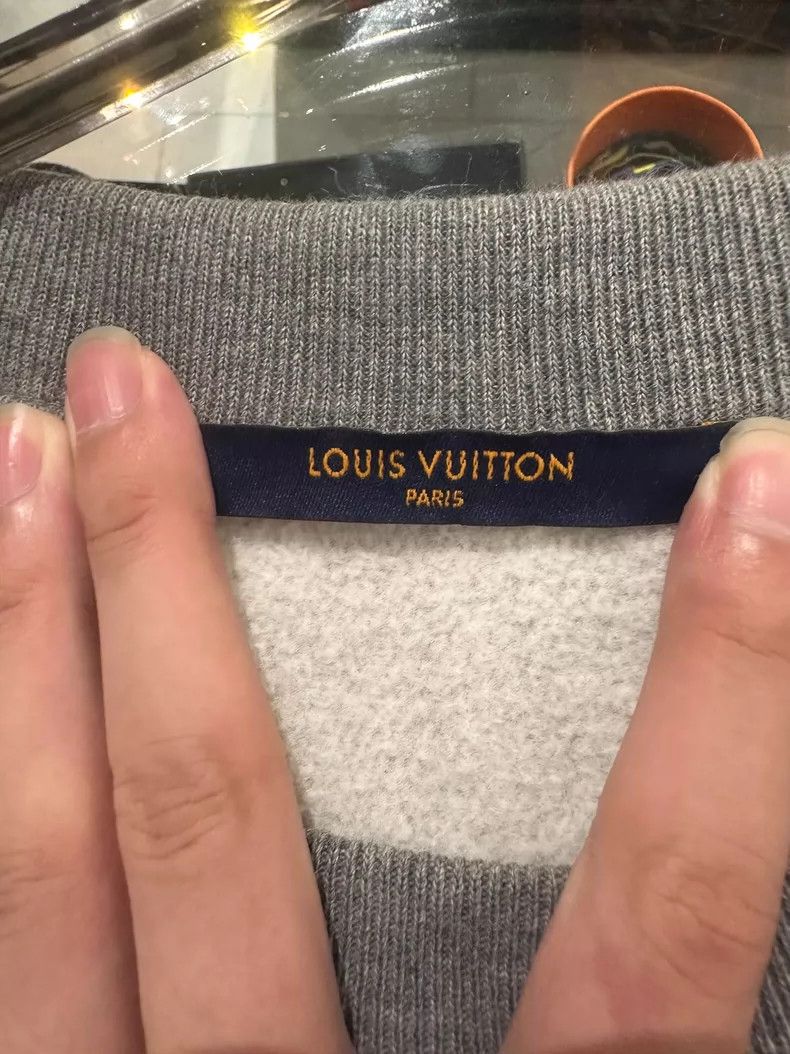 Louis Vuitton Louis Vuitton sweatshirt 2505-Nextarrow Size US L / EU 52-54 / 3 - 3 Thumbnail