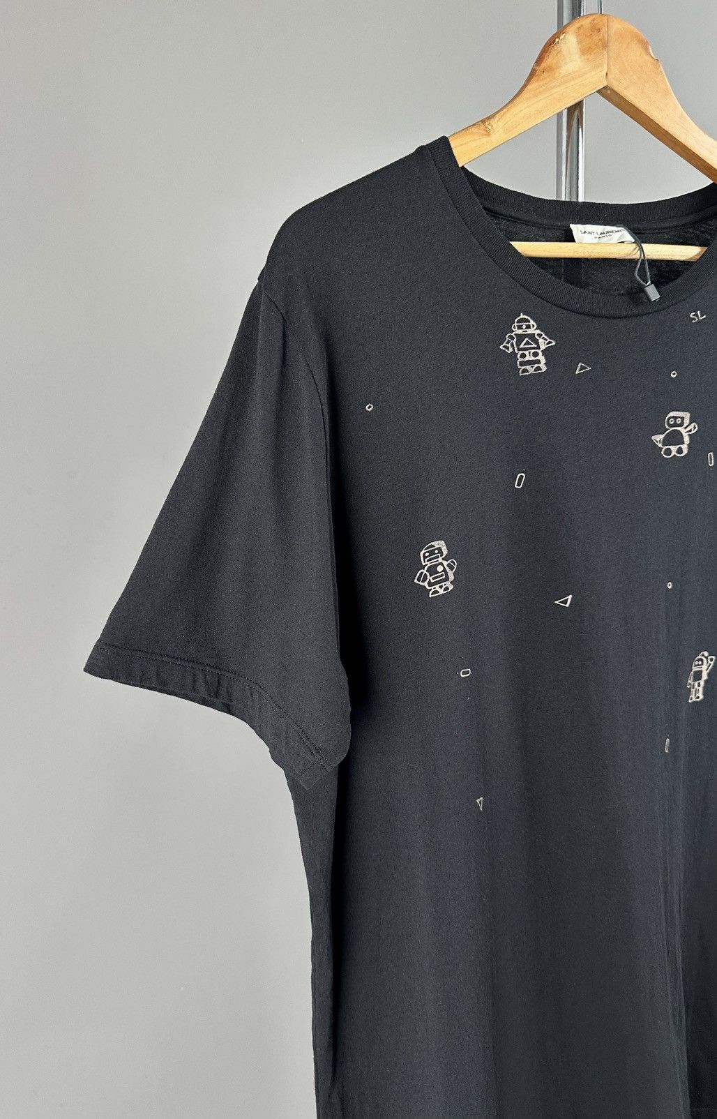 Saint Laurent Paris Saint Laurent - City Robot Print - Short Sleeve Shirt. Size US XL / EU 56 / 4 - 5 Thumbnail