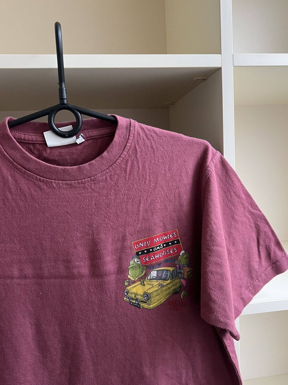 Vintage Vintage Weird Fish Tee T-Shirt Size S Size US S / EU 44-46 / 1 - 11 Thumbnail