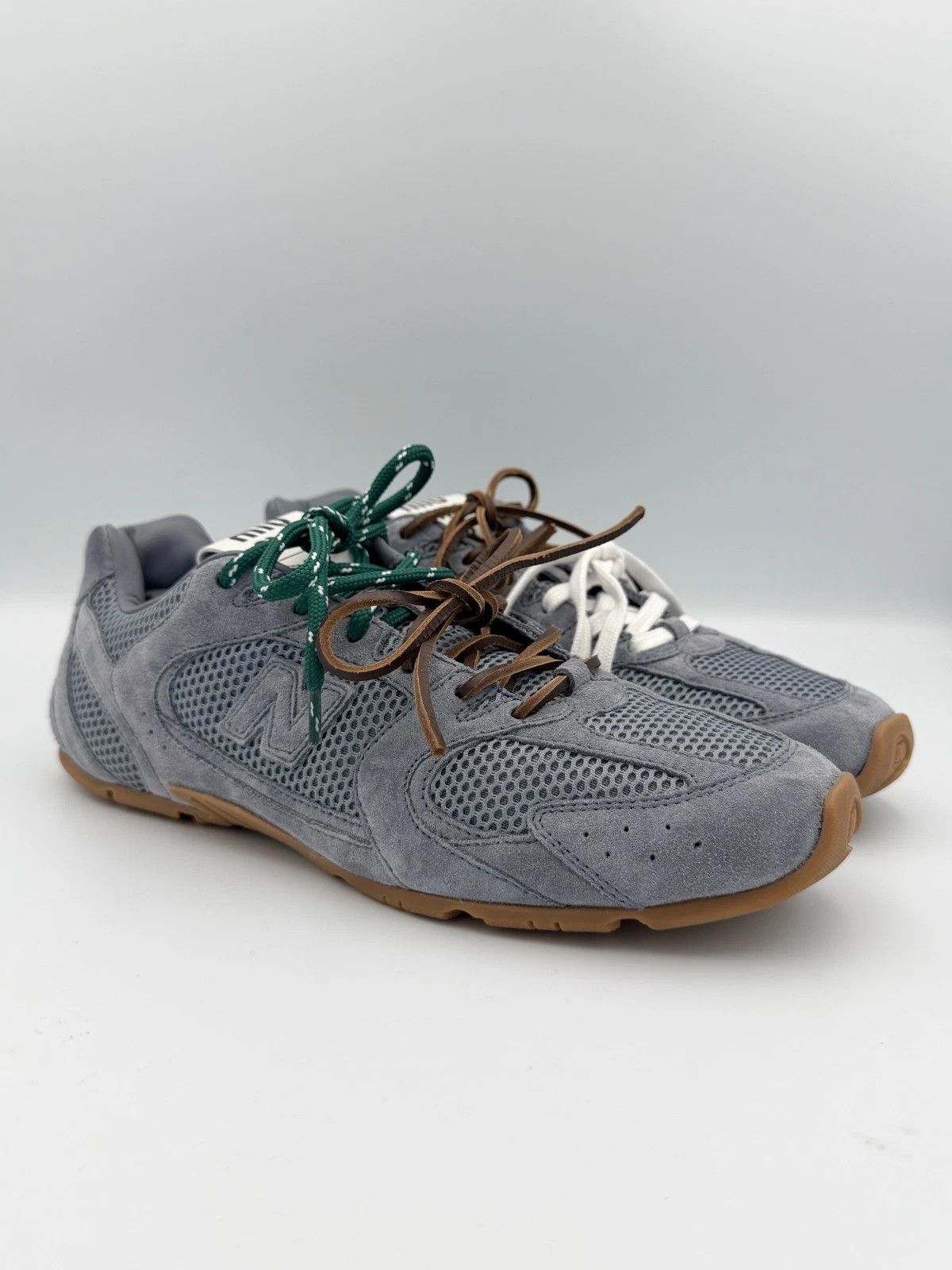 Miu Miu × New Balance Miu Miu x New Balance 530 Grey Suede Size US 9 / EU 42 - 1 Thumbnail