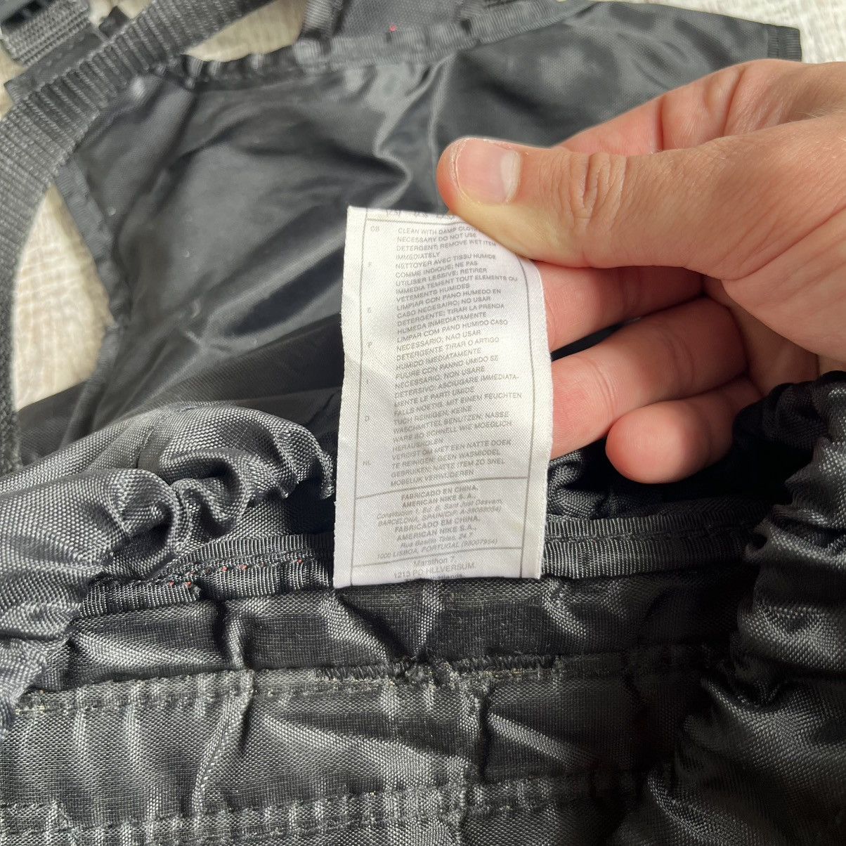 Nike Nike Vintage Y2k Backpack Size ONE SIZE - 13 Thumbnail