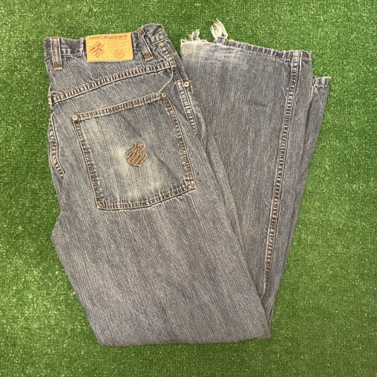 Southpole VINTAGE Rocawear Jeans Baggy Skater Grunge VTG Mens 34 Blue Distressed 31 Inseam Wide-Leg Jeans Mens Girls? Size US 34 / EU 50 - 6 Thumbnail