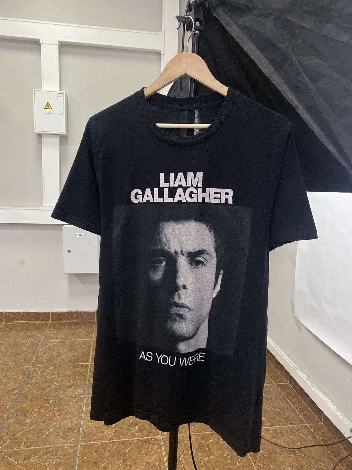 Band Tees 🇬🇧 Vintage Liam Gallagher Oasis Band Rock T-Shirt Rare Retro Size US M / EU 48-50 / 2 - 1 Thumbnail