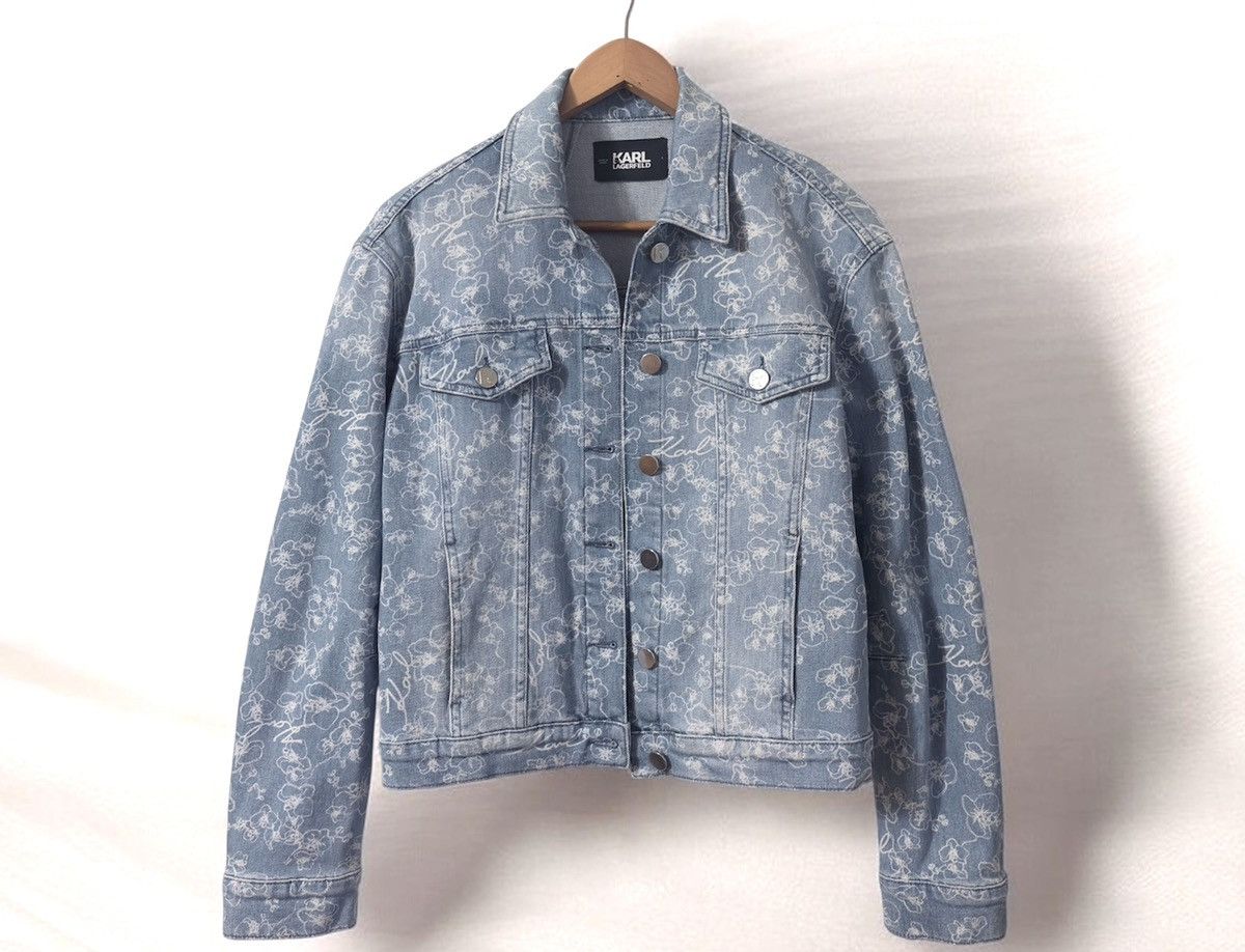 Karl Lagerfeld Karl Lagerfeld Light Blue Floral-Print Denim Jacket Size S / US 4 / IT 40 - 1 Thumbnail