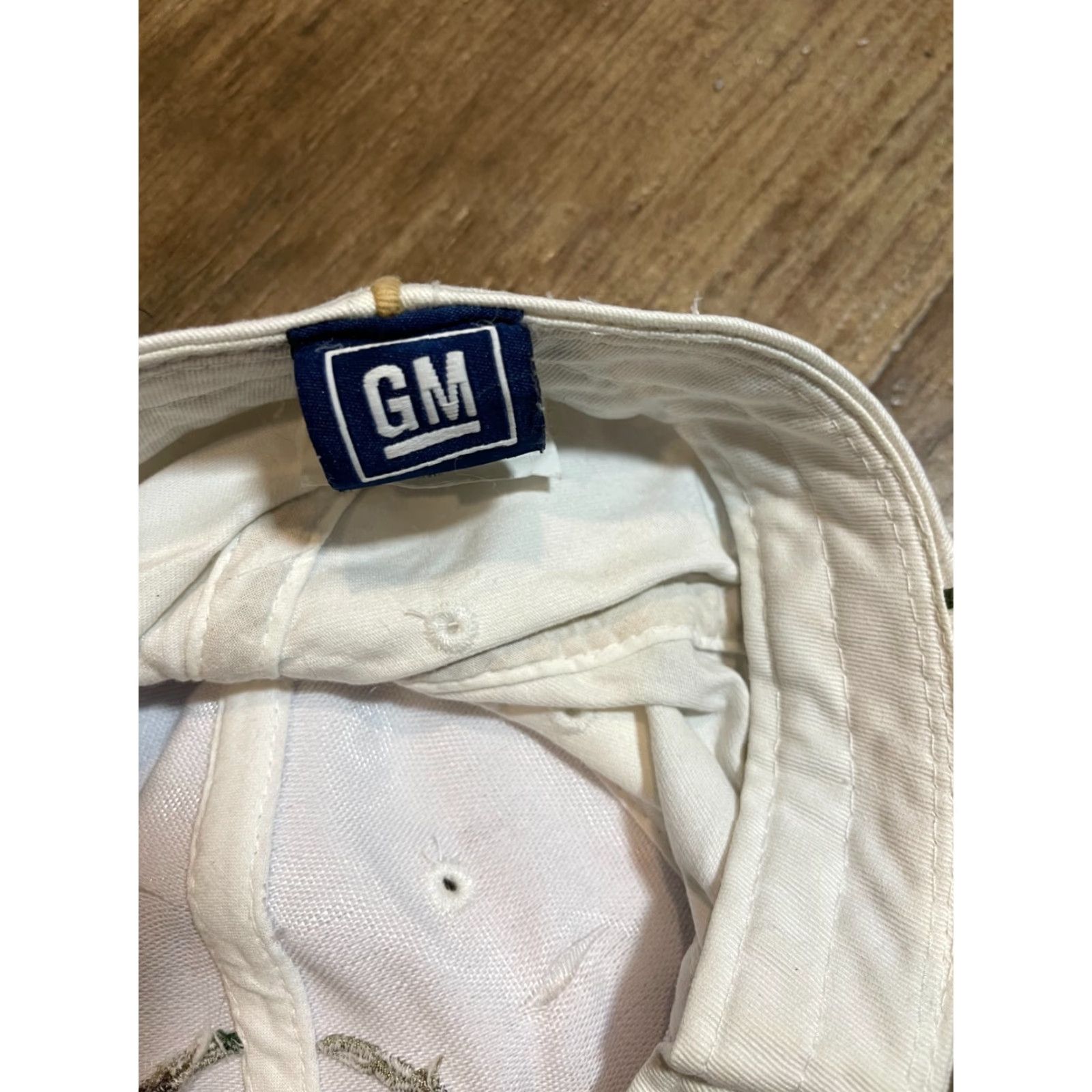 Logo 7 VINTAGE CADILLAC Logo Cap Hat GM White Adult Camouflage Baseball Cap Adjustab le Men Size US 35 - 3 Thumbnail