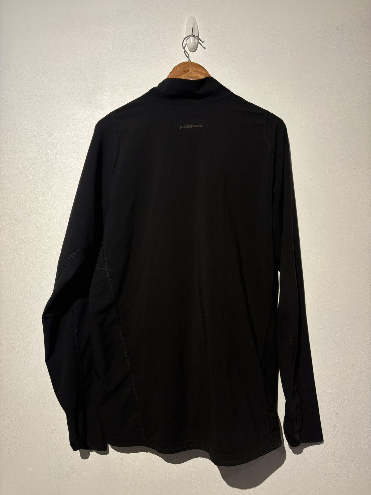 Patagonia (Size L) Patagonia Traverse Light Jacket Zip Up Black Size US L / EU 52-54 / 3 - 2 Thumbnail