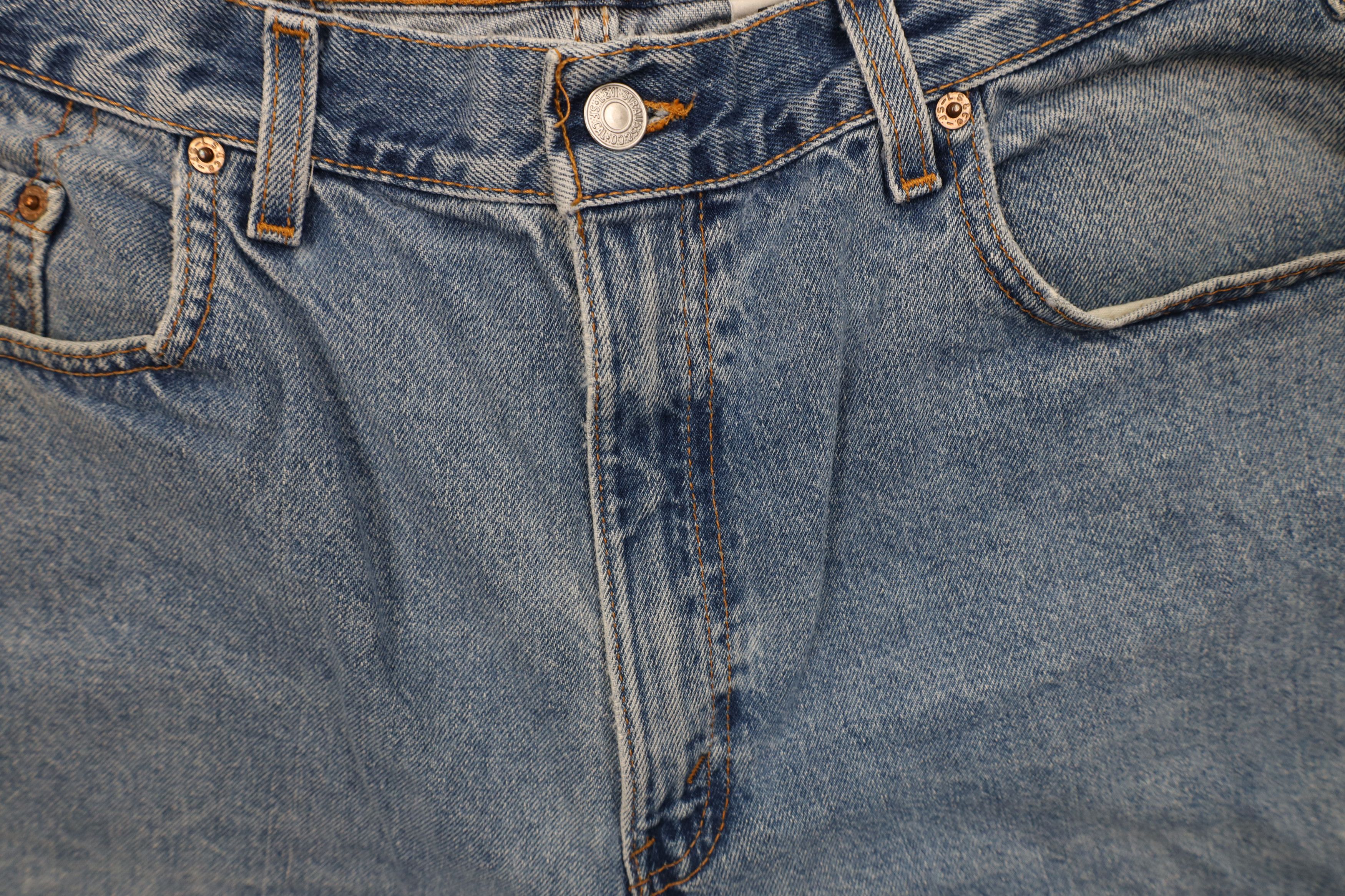 Levi's Vintage Y2K 2000 Levis 569 Fit Denim Jeans Shorts Jorts USA Size US 38 / EU 54 - 6 Thumbnail