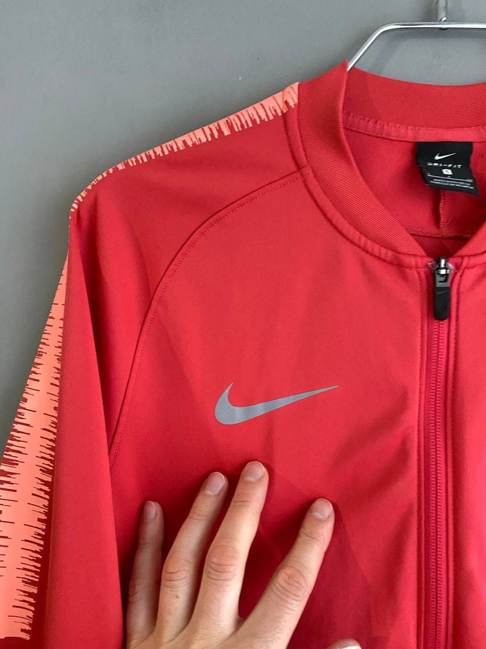 Nike FC Barcelona 2018/19 Football Training Zip Jacket, Size S Size US S / EU 44-46 / 1 - 6 Thumbnail