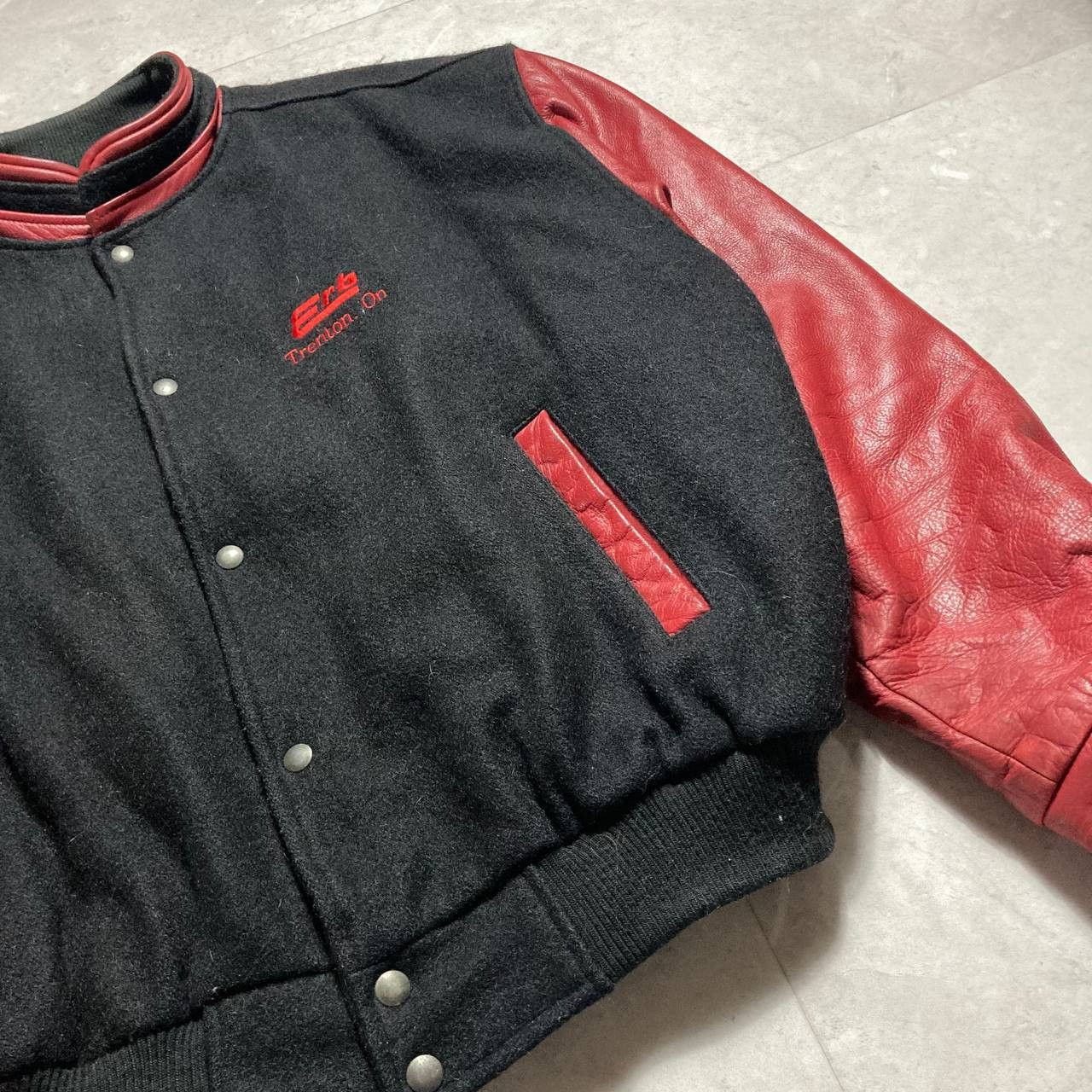 Vintage Vintage Erb Transport Trenton Ontario Canada Bomber Jacket Size US XL / EU 56 / 4 - 16 Thumbnail