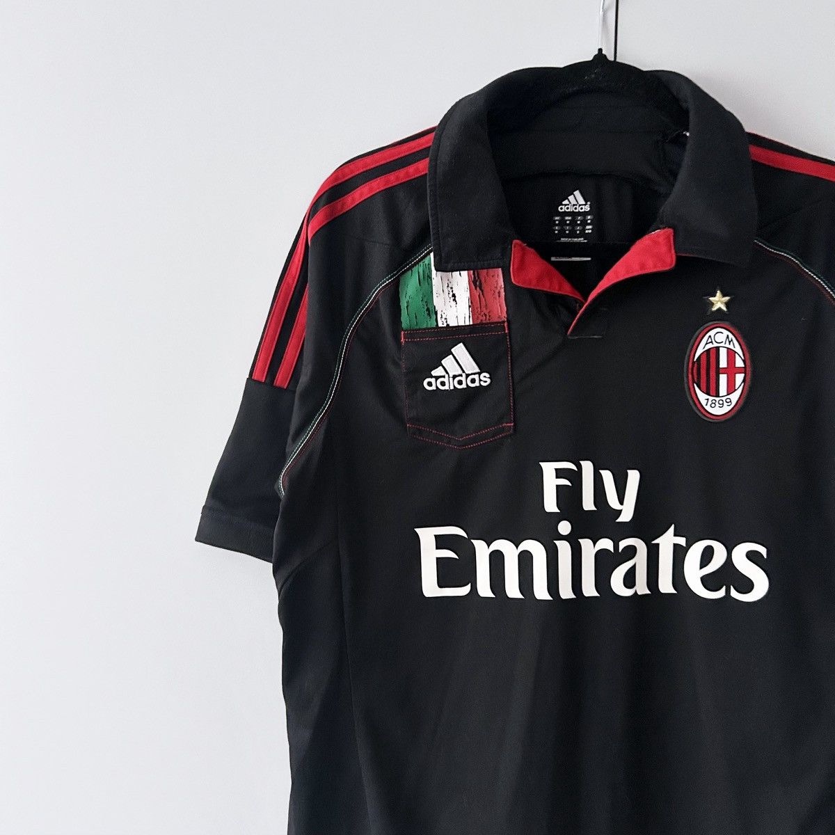 Adidas Jersey Milan 2012 2013 adidas vintage Size US M / EU 48-50 / 2 - 2 Thumbnail