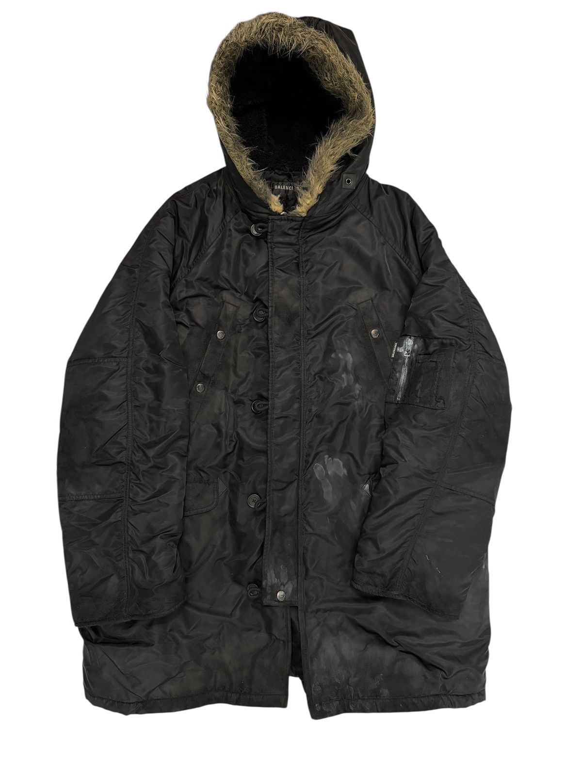 Balenciaga $4050 Distressed Mud Show Graffiti N3B Military Parka Size US M / EU 48-50 / 2 - 1 Thumbnail