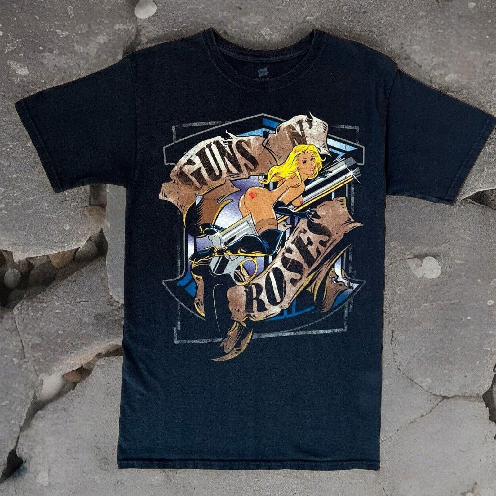 Vintage Guns N Roses Tour Shirt Small Black North America Music Size US S / EU 44-46 / 1 - 1 Thumbnail