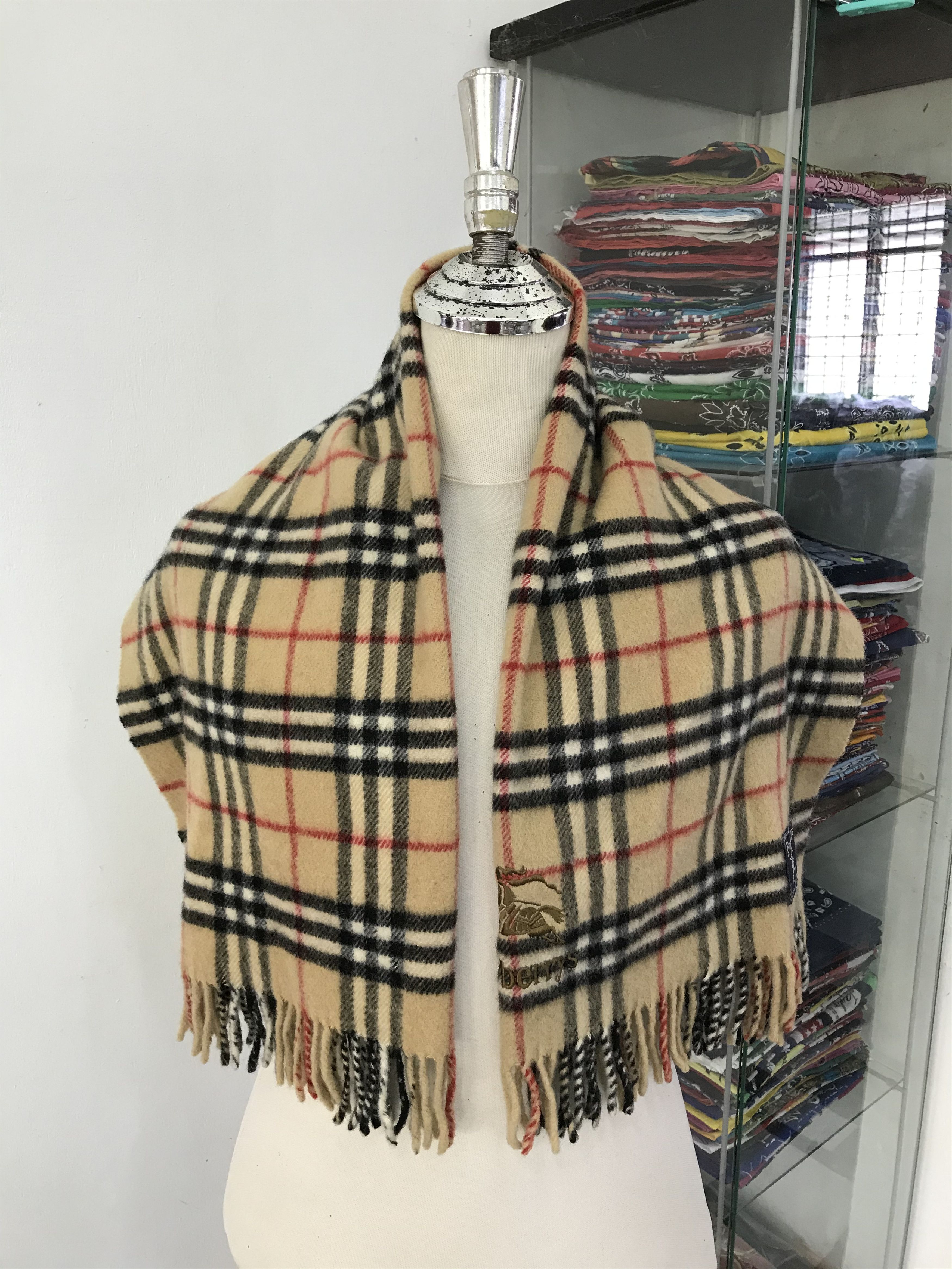 Burberry × Vintage Burberry Scarf / Muffler / Neckwear - WW2810 Size ONE SIZE - 1 Thumbnail