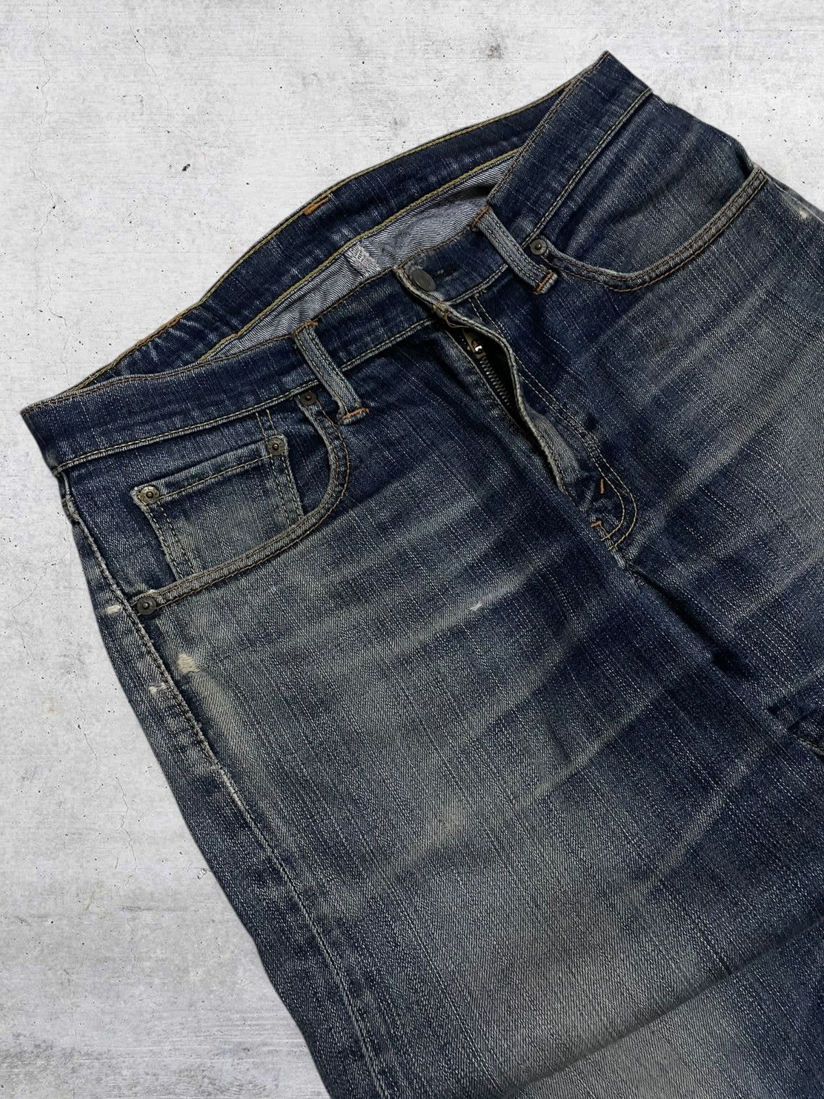 Levi's Vintage Clothing VINTAGE 705 LEVIS USA DESIGNER 90S RIPPED OLD BLUEWASH DENIM Size US 33 - 8 Thumbnail