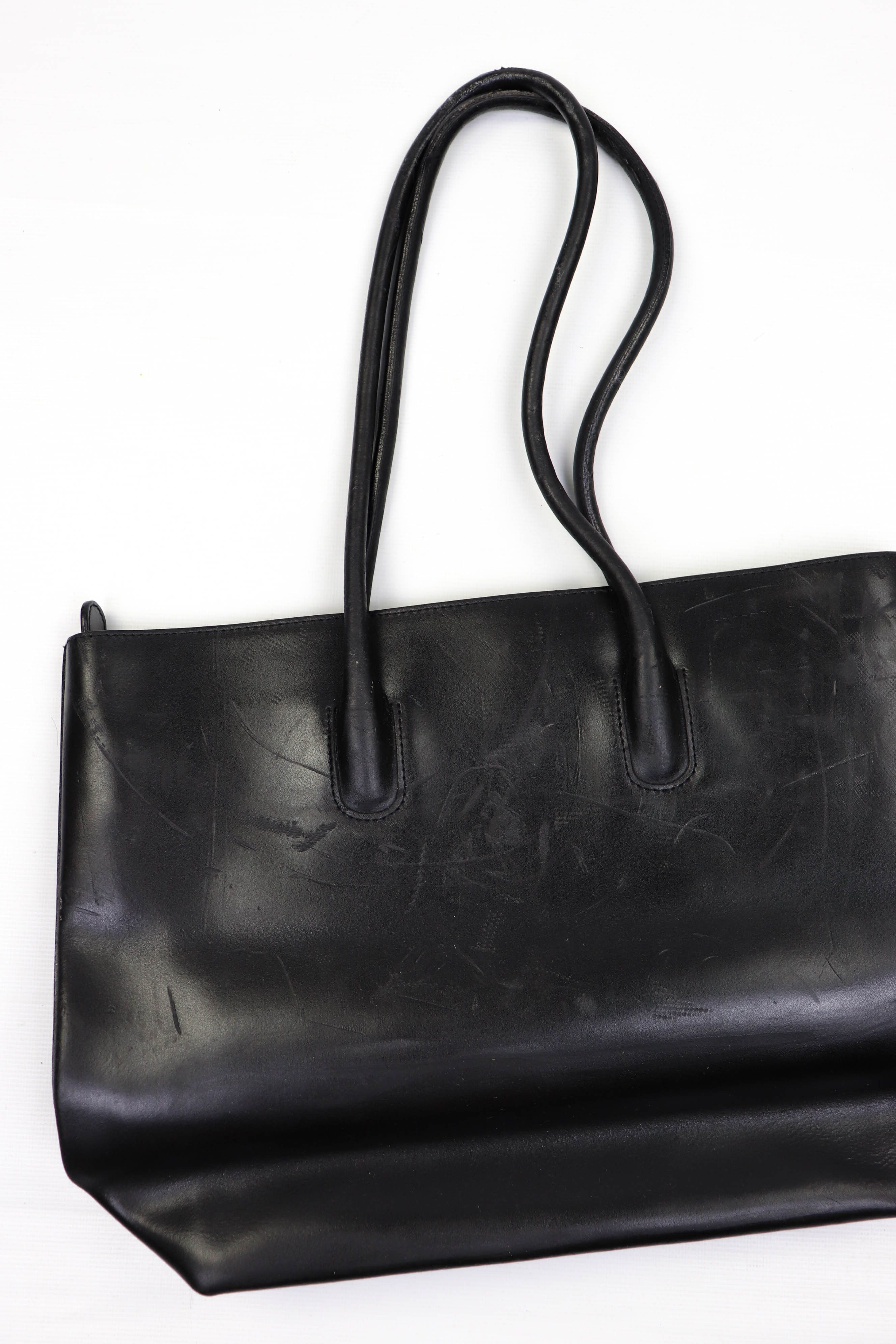 Furla FURLA Vintage Distressed Black Leather Hand Shoulder Bag Size ONE SIZE - 12 Thumbnail