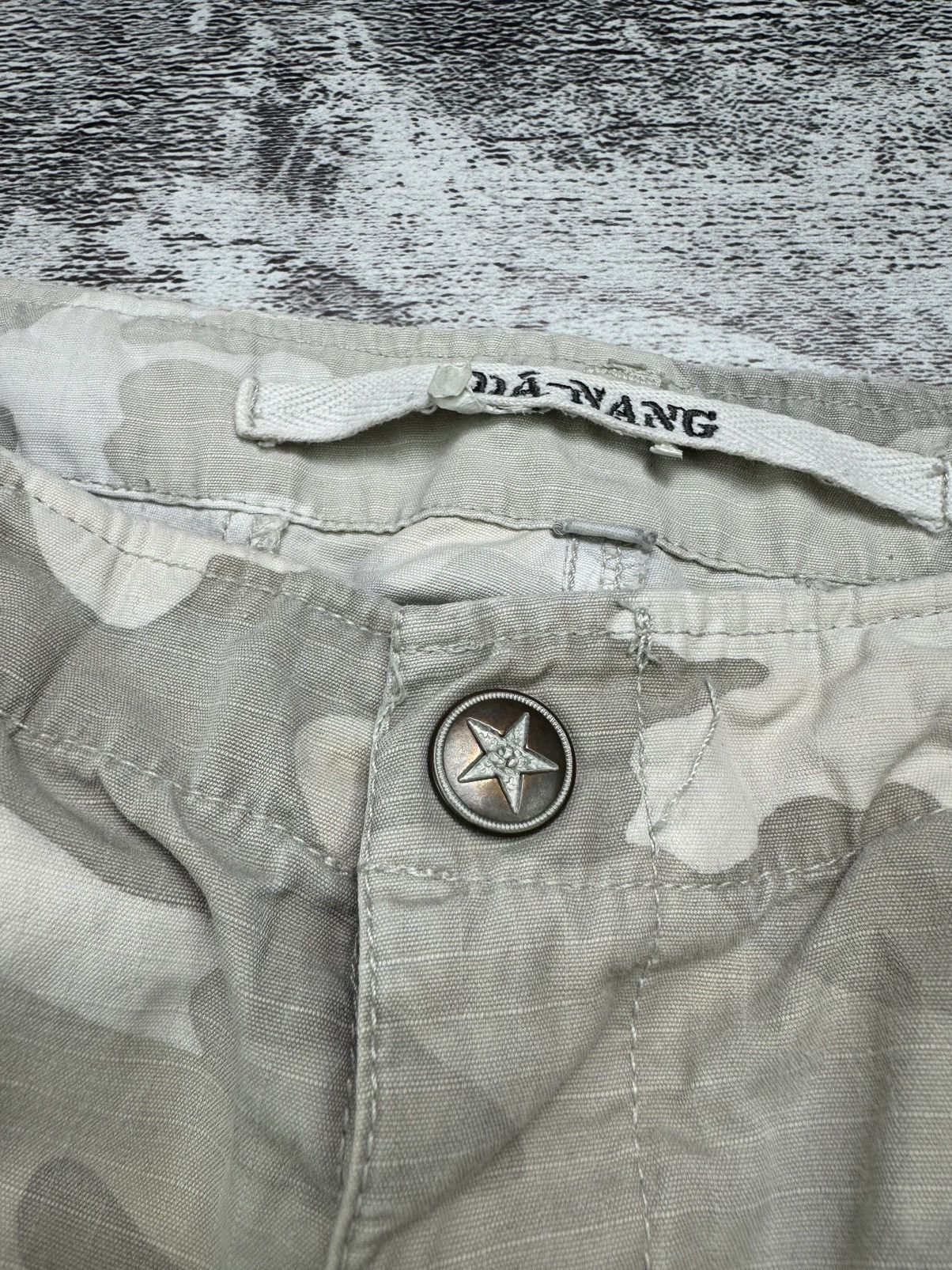 Japanese Brand Vintage Rare Y2K Japanese Rare Camo Da-Nang Cargo Pants Size US 30 / EU 46 - 12 Thumbnail