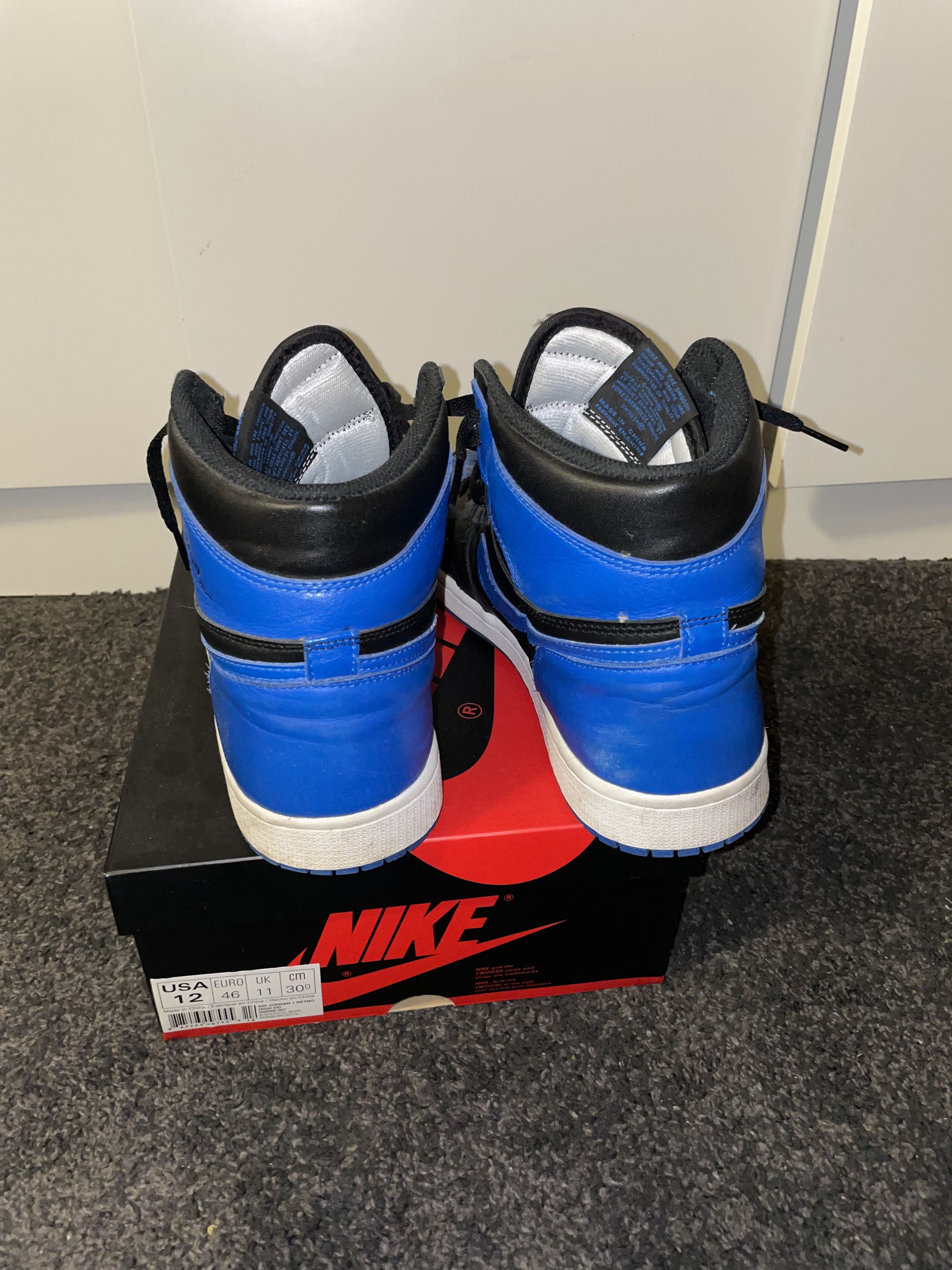 Jordan Brand Air Jordan 1 Retro High OG "2017 Royal" sneakers Size US 12 / EU 45 - 3 Thumbnail