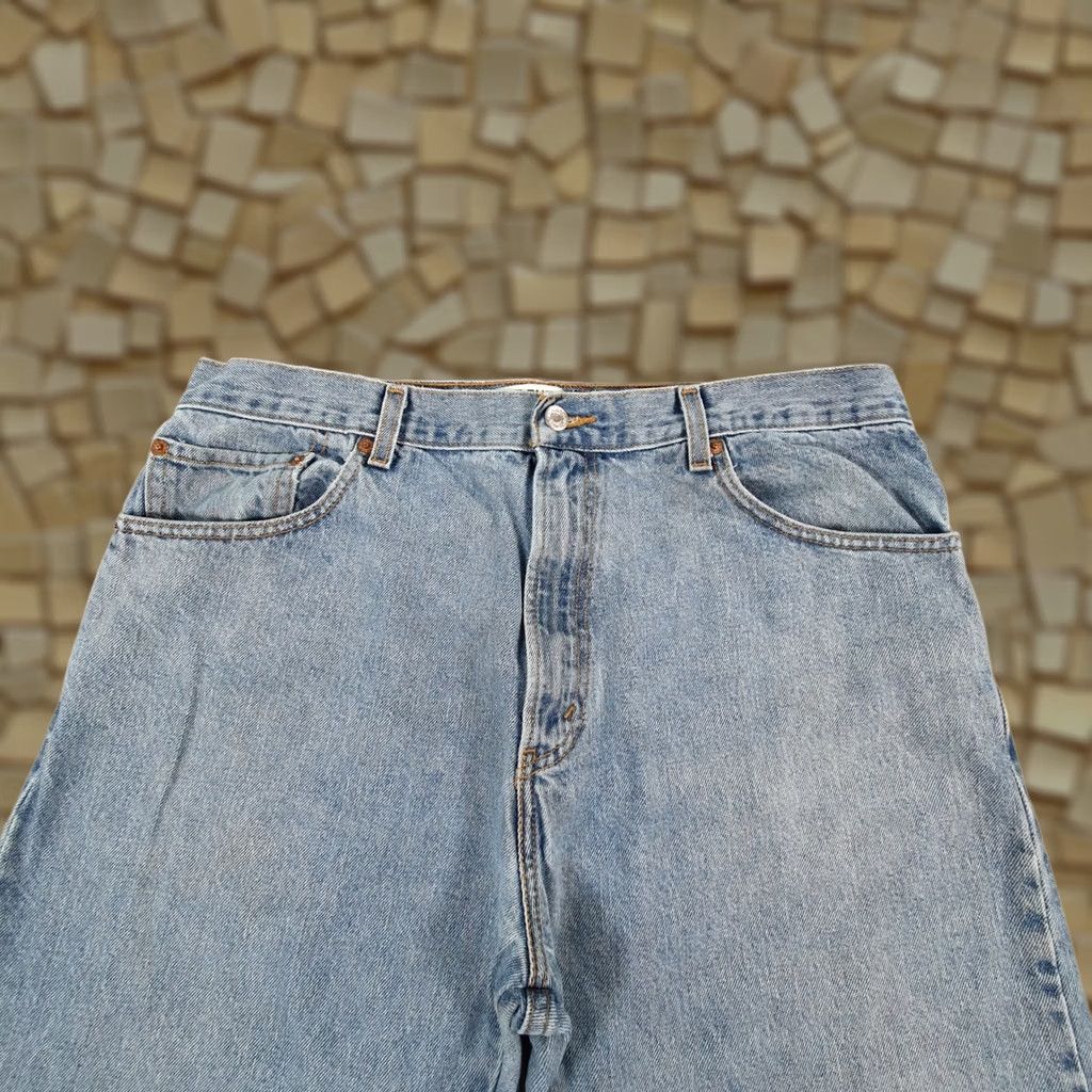 Levi's VINTAGE Levi's 517 Jeans Mens Blue W38 L30 Bootcut Zip Fly 100% Cotton Denim Jeans Men's 5-Pocket Bootcut N/A Size US 38 / EU 54 - 1 Thumbnail