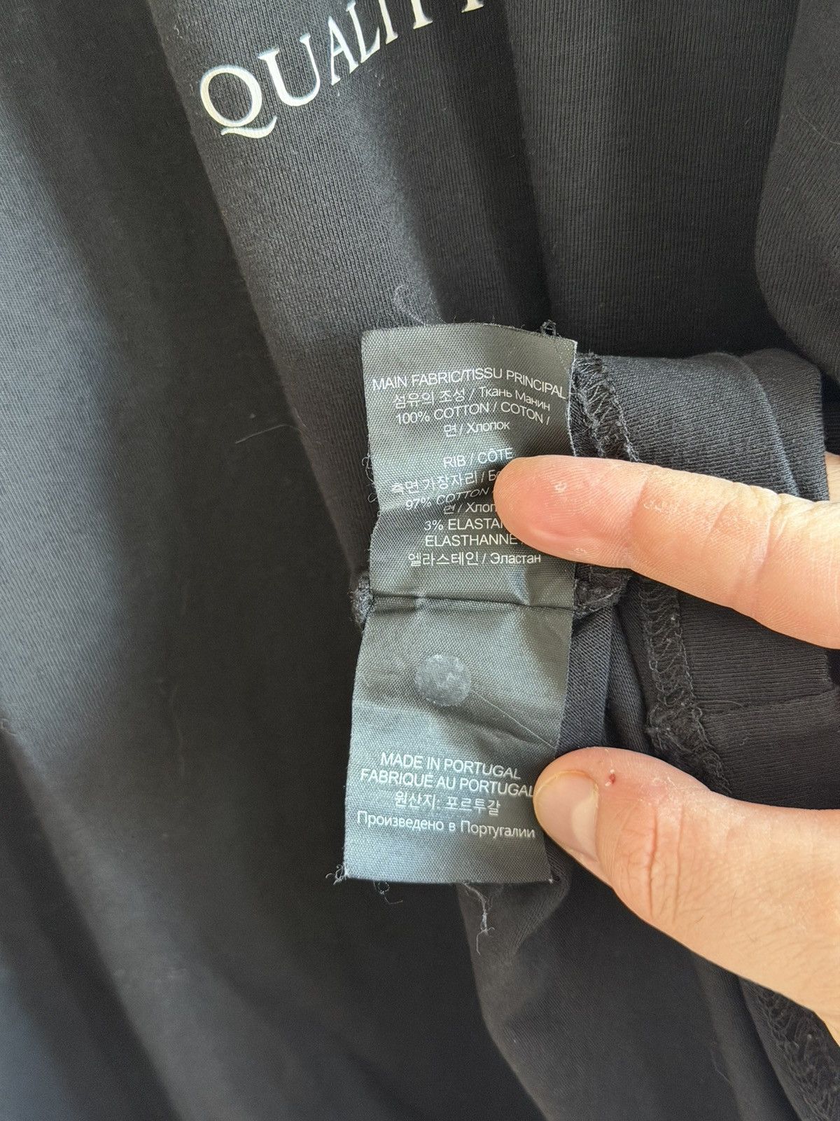 Vetements VETEMENTS Pret-A-Porter Hardcore Couture T-shirt gvasalia Size US S / EU 44-46 / 1 - 5 Thumbnail