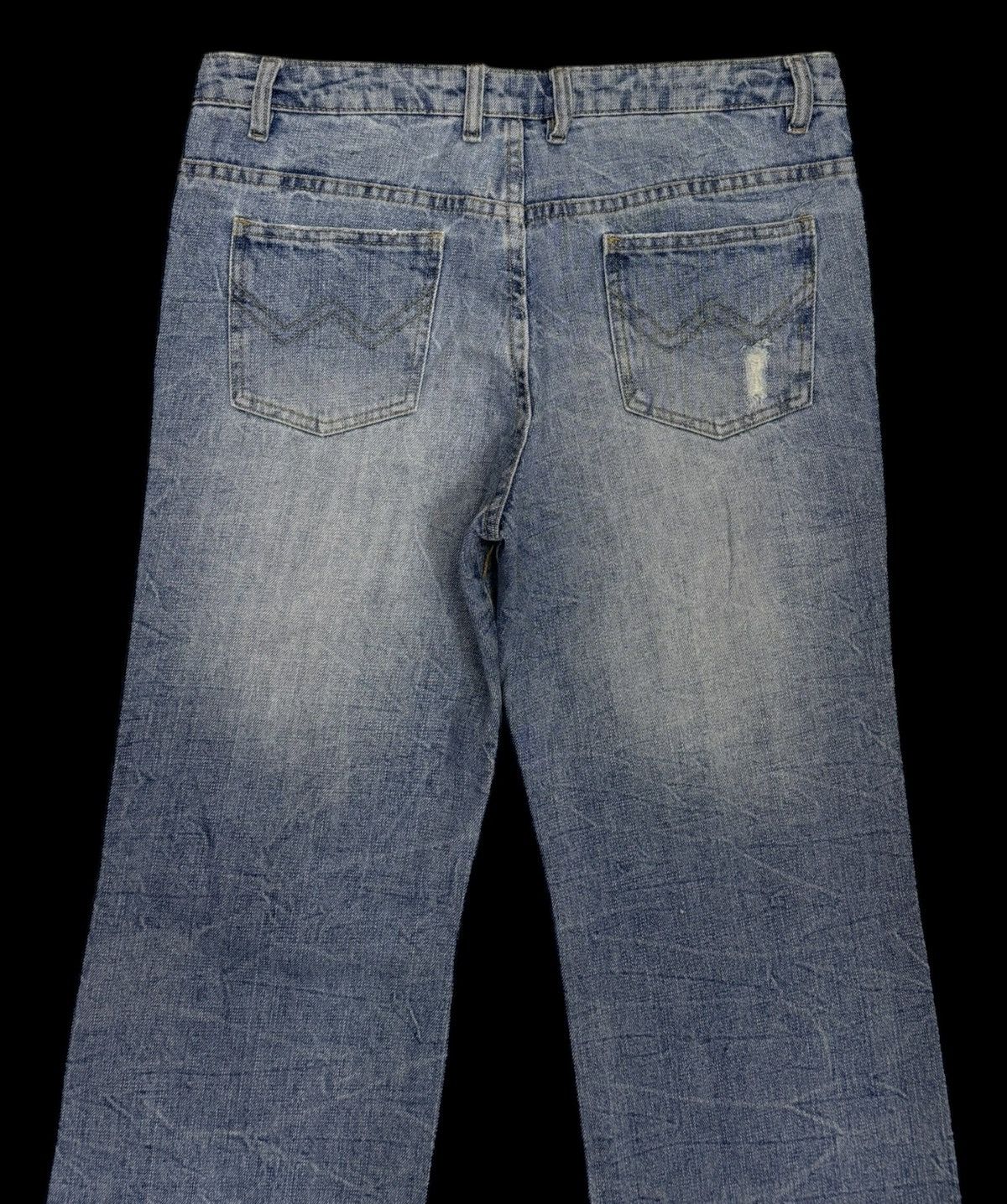 Japanese Brand FLARE JEANS💥90s Japanese Denim Fantastic & Forever Distress Size US 33 - 8 Thumbnail