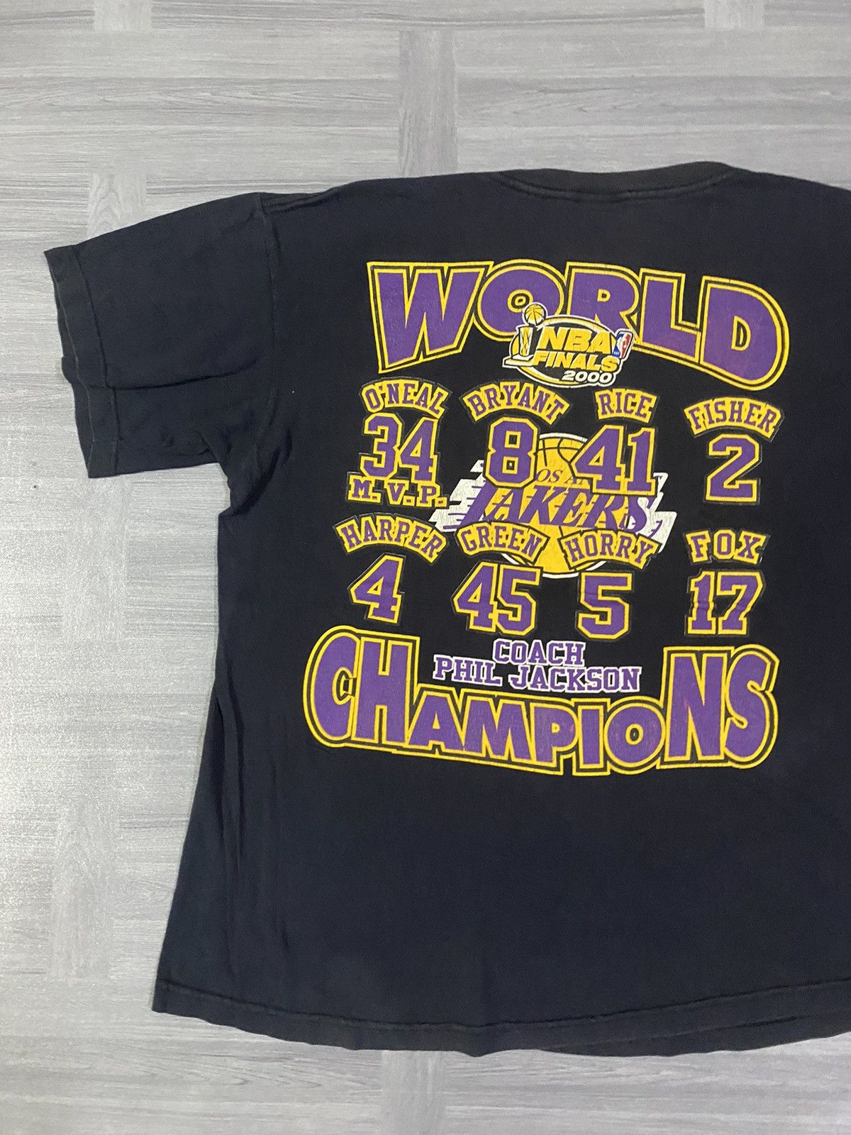 NBA Vintage Lakers Champions T-Shirt NBA Finals 2000's Kobe Size US XL / EU 56 / 4 - 14 Thumbnail