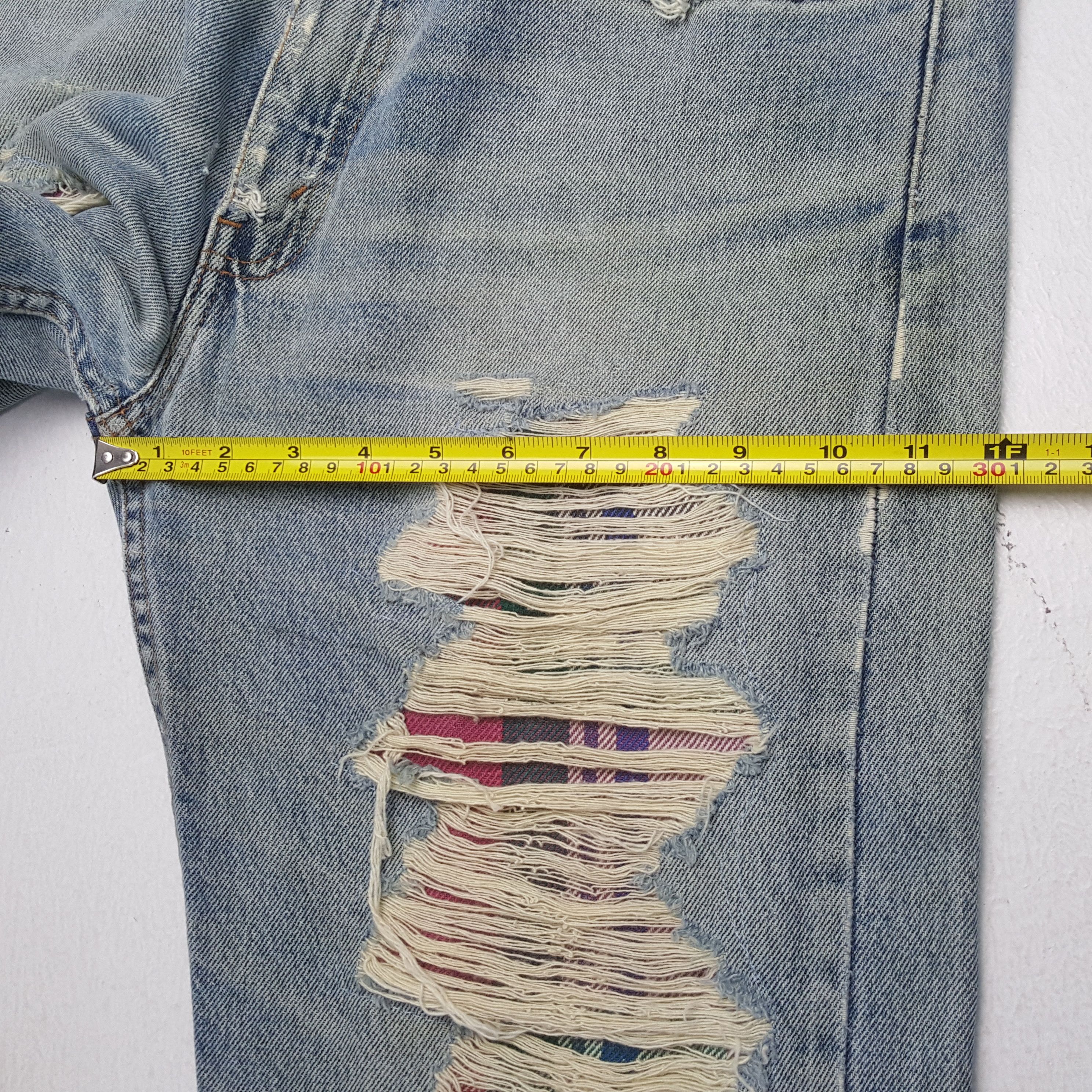 Levi's × Levi's Vintage Clothing × Vintage Vintage LEVI'S Kurt Cobain Distressed Style Jeans Size US 32 / EU 48 - 9 Thumbnail