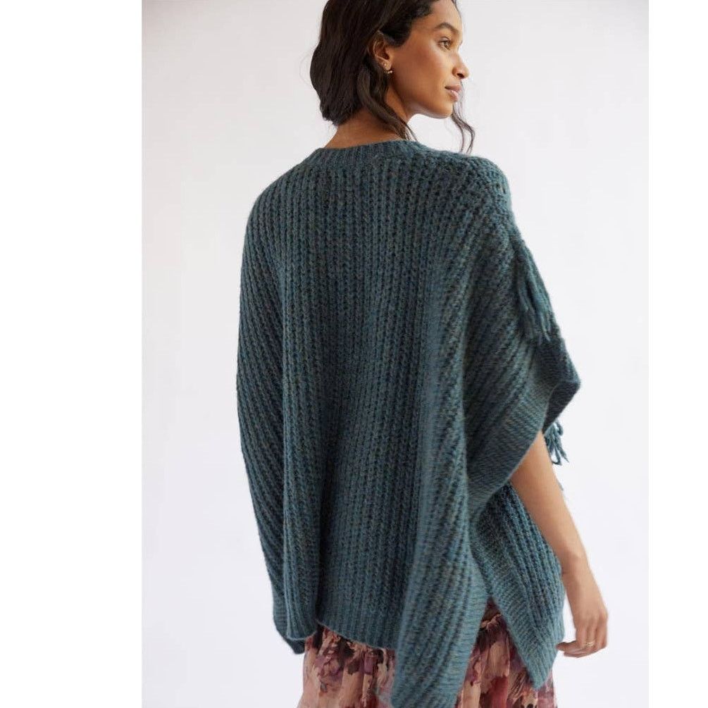 Anthropologie New Marled Fringe Cable Knit Poncho $120 ONESIZE Turquoise Size ONE SIZE - 4 Thumbnail