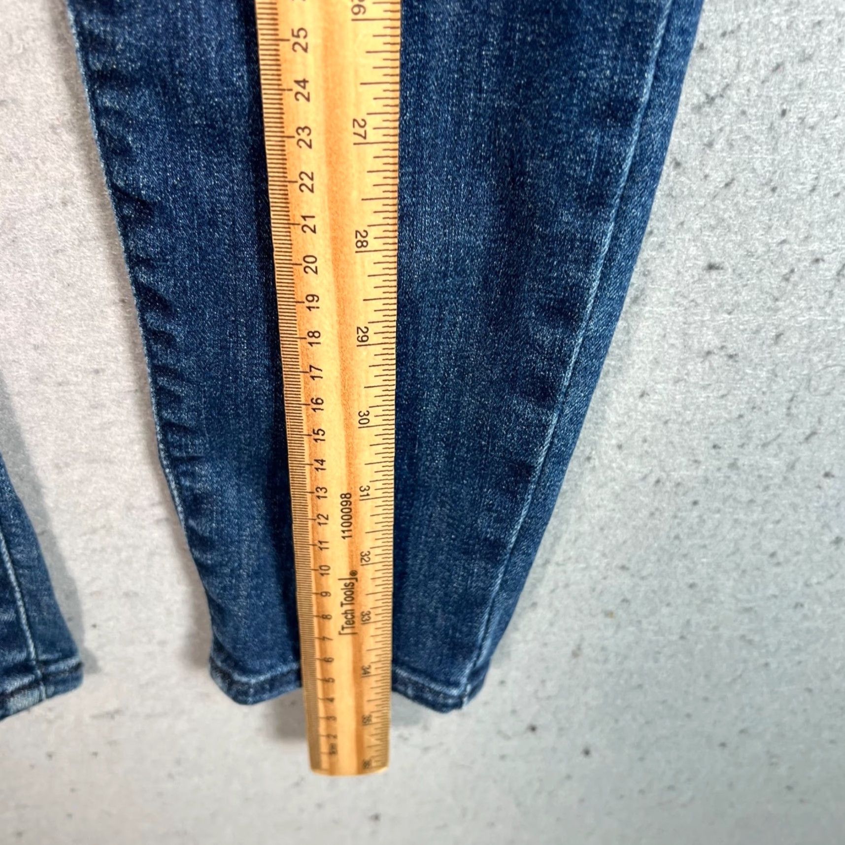 Gap Gap Jeans Womens Size 26 2P Universal Mid Rise Jegging Denim Blue Stretch Shirt? Size 26" / US 2 / IT 38 - 7 Thumbnail
