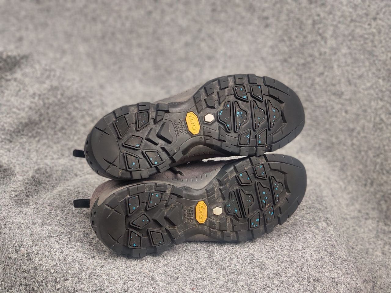 Vibram Scarpa Unisex Mojito City gore tex Sneaker Leather Shoes Size US 6.5 / EU 39-40 - 19 Thumbnail