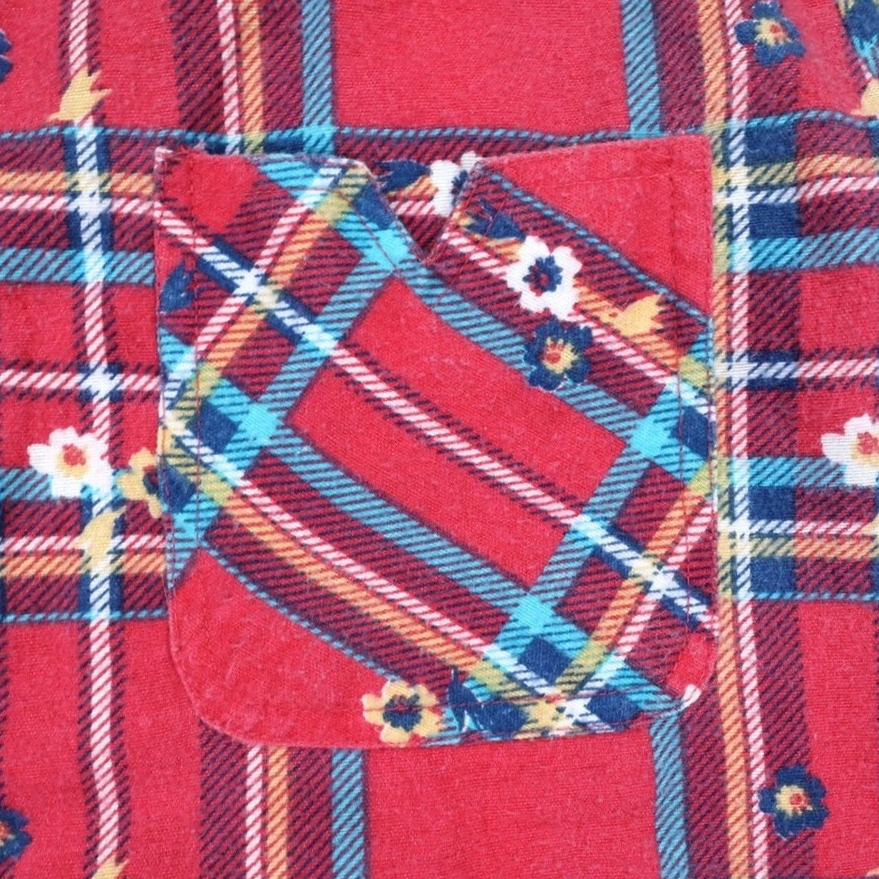 Vintage American Sweetheart Button Up Shirt Womens Large Red Plaid Floral Flannel Size L / US 10 / IT 46 - 3 Thumbnail