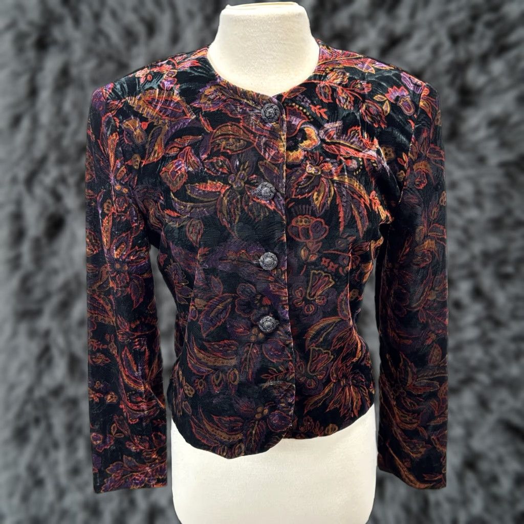 Vintage VINTAGE Norton McNaughton Black Velvet Floral Jacket Size 8 Women’s Party/Cocktail Whimsigoth Size M / US 6-8 / IT 42-44 - 1 Thumbnail