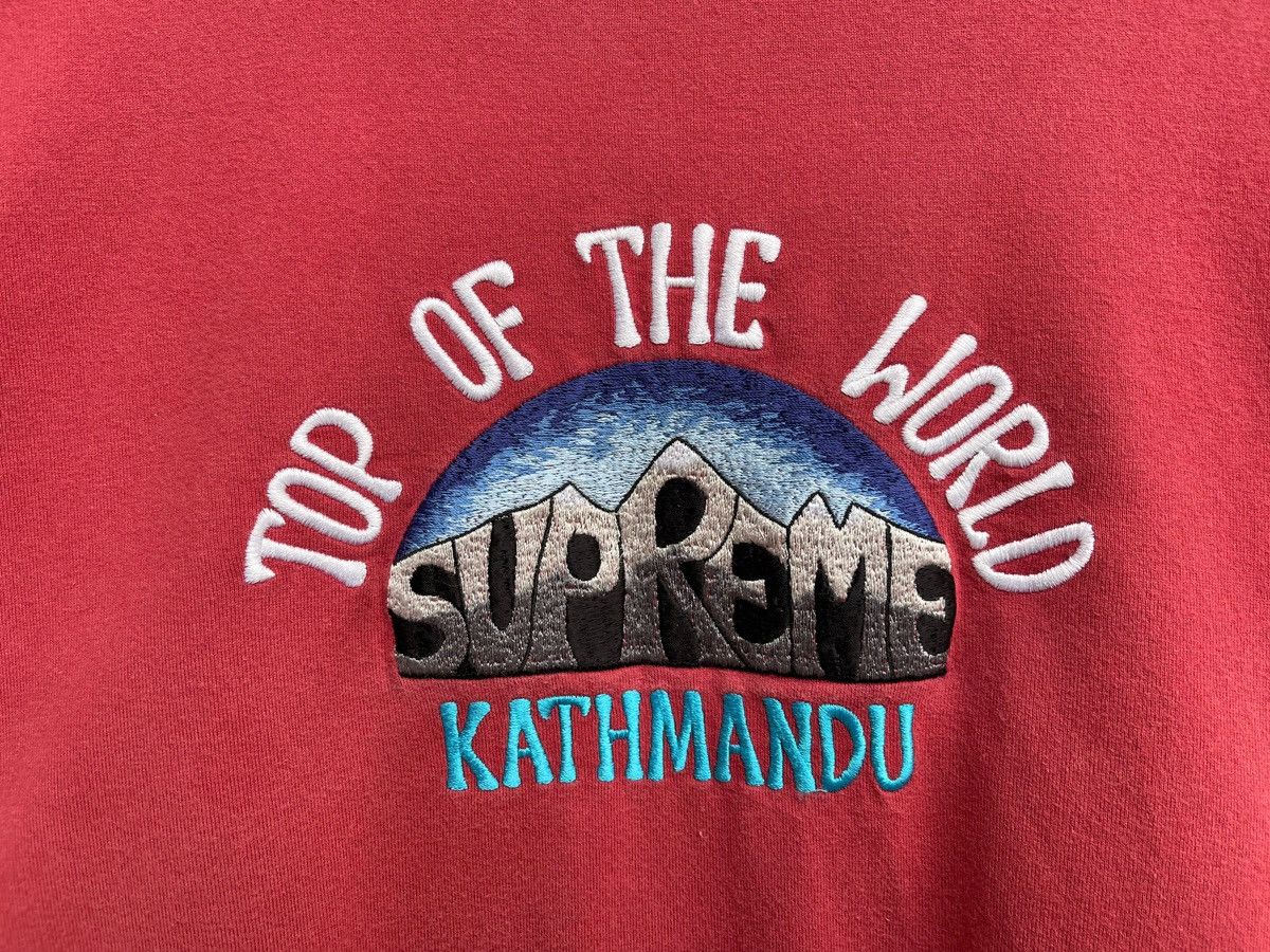 Supreme Supreme Kathmandu Top Of The World Spell Out Coral T-Shirt M Size US M / EU 48-50 / 2 - 3 Thumbnail